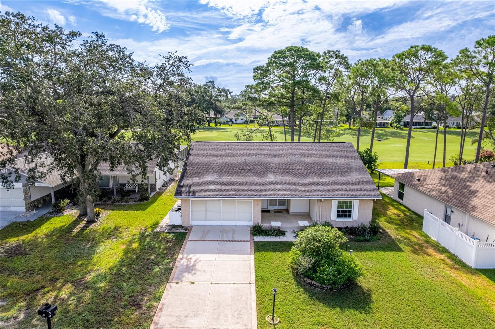 2376 BENT PINE CT