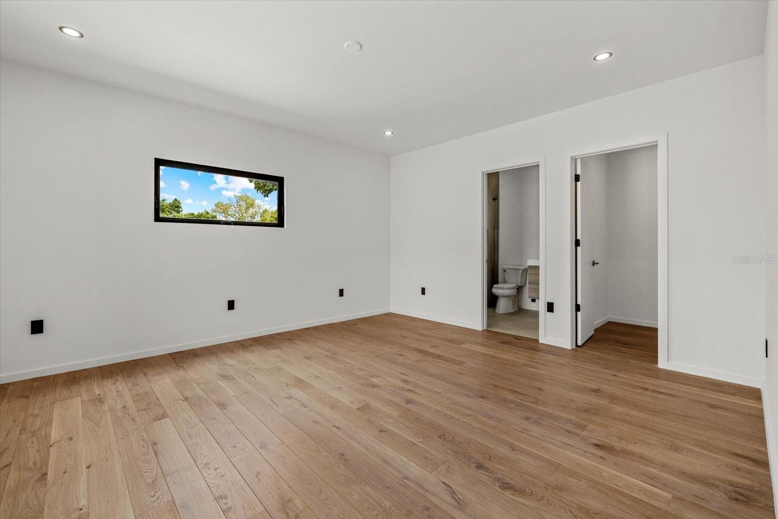 Single Family Residence at 1675 5TH ST, SARASOTA, photo 38 of 74
