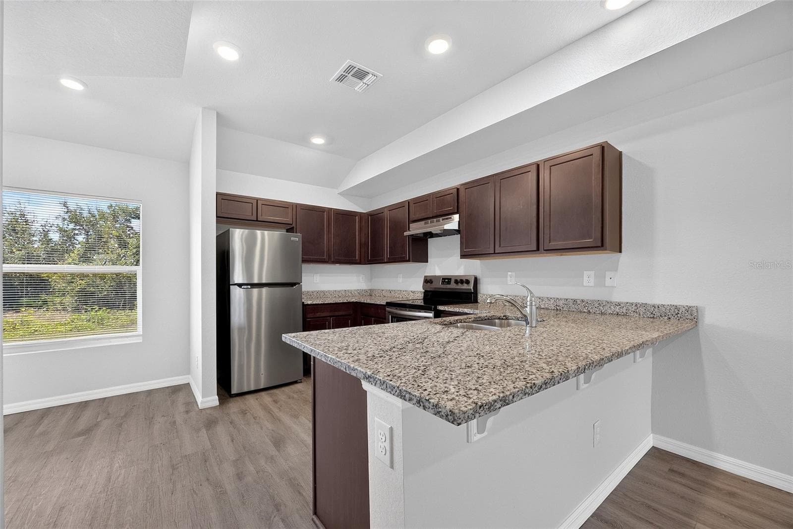 Duplex at 27229 & 27233 PARTIN DR, PUNTA GORDA, photo 10 of 31