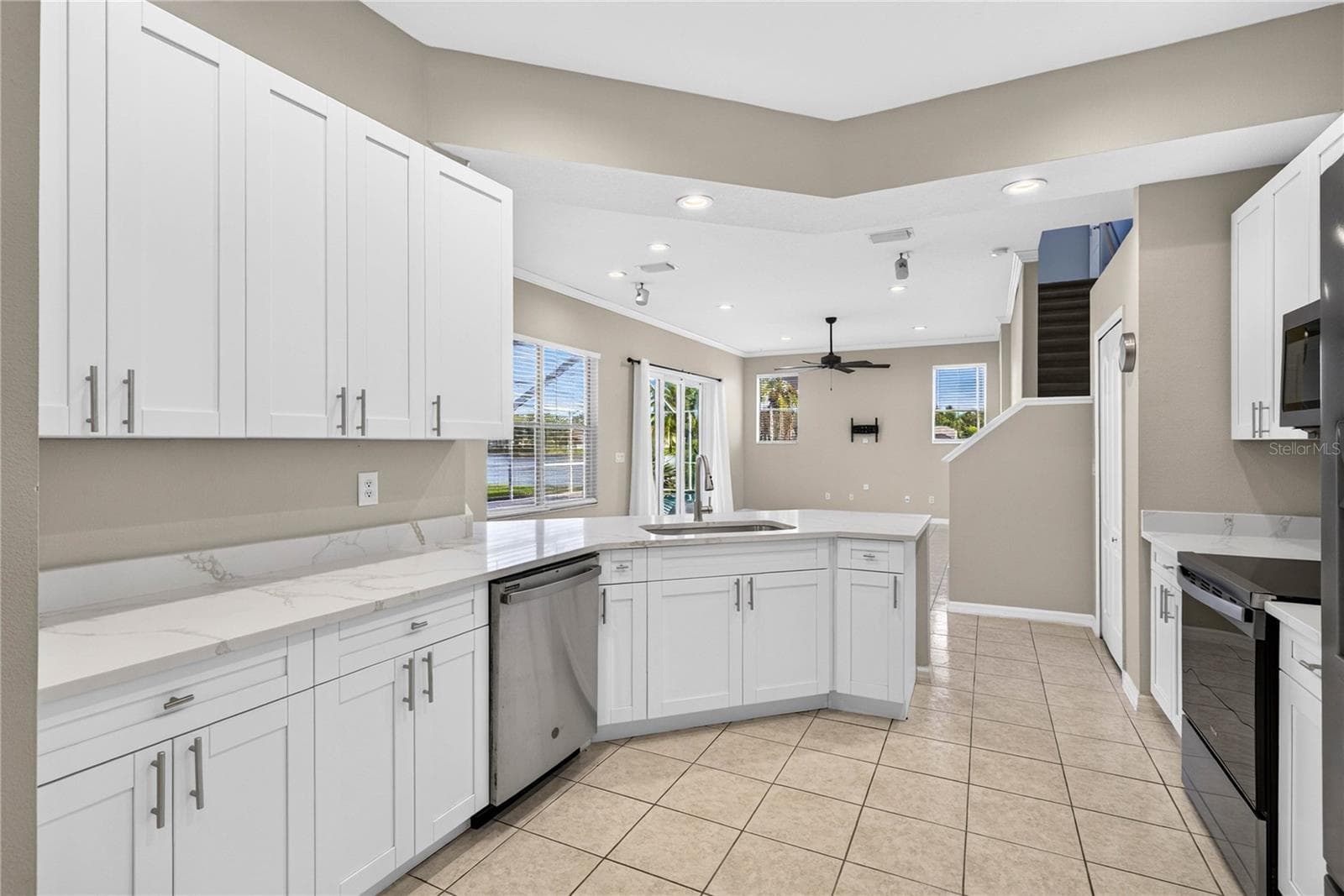 Single Family Residence at 22953 BAY CEDAR DR, LAND O LAKES, photo 12 of 62