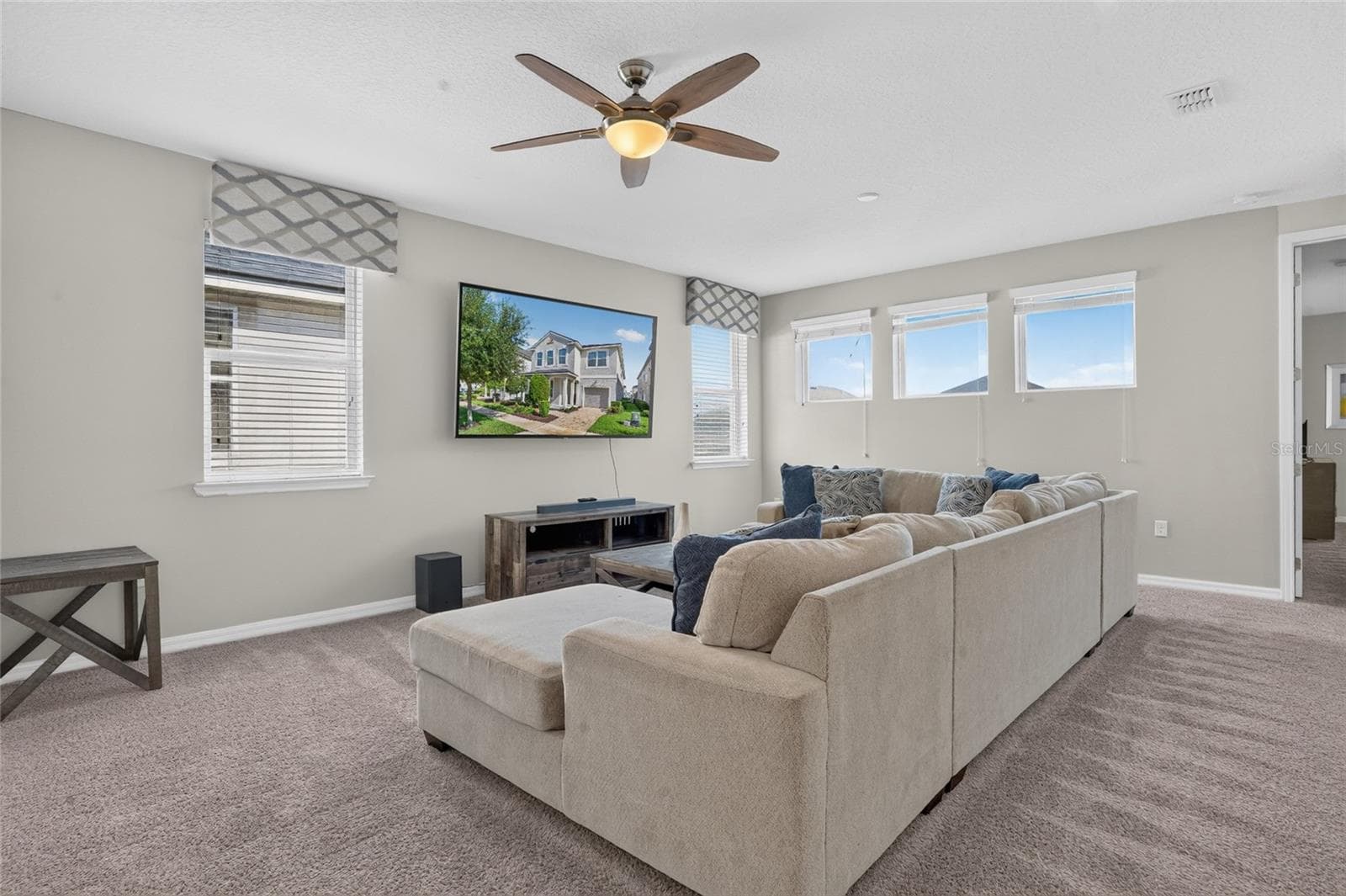 Loft - 9007 PELICAN COVE TRCE, KISSIMMEE