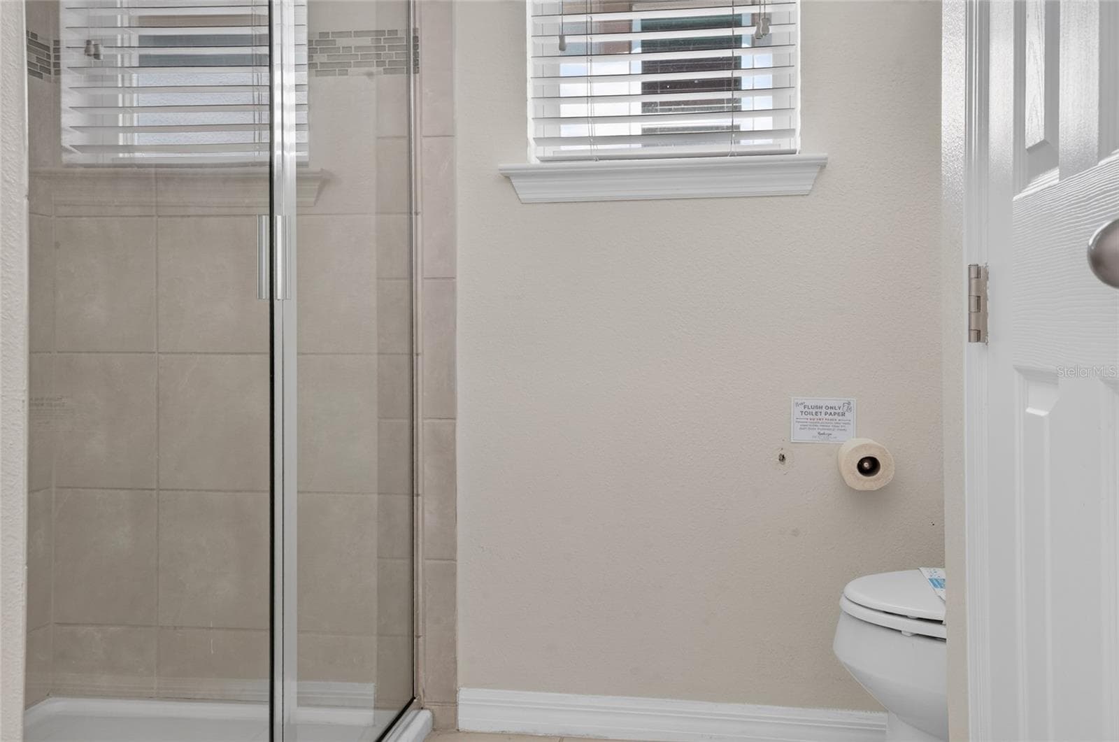 Primary Bathroom 2 - 9007 PELICAN COVE TRCE, KISSIMMEE