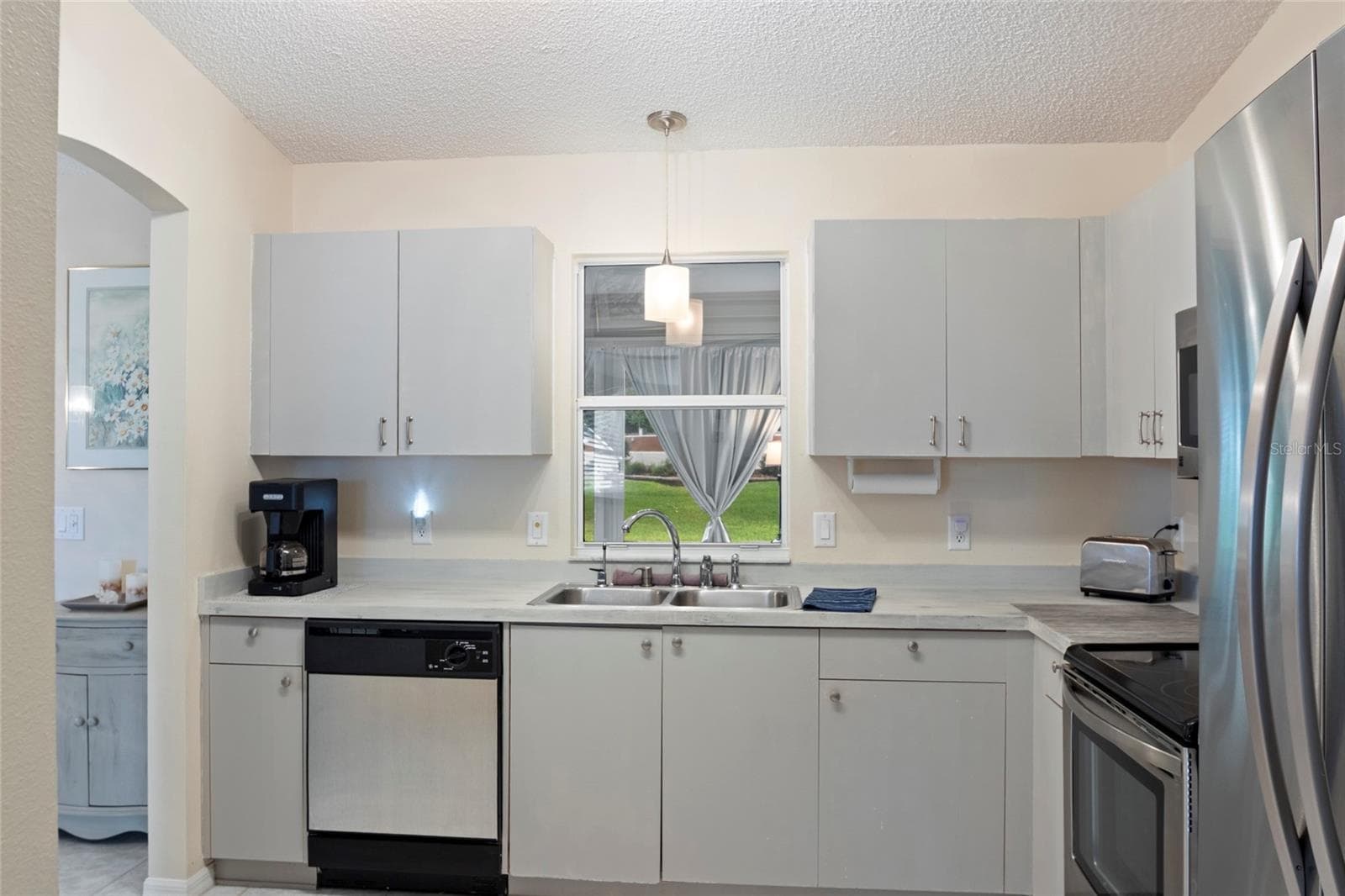 Single Family Residence at 672 SAN PEDRO DR, THE VILLAGES, photo 16 of 60