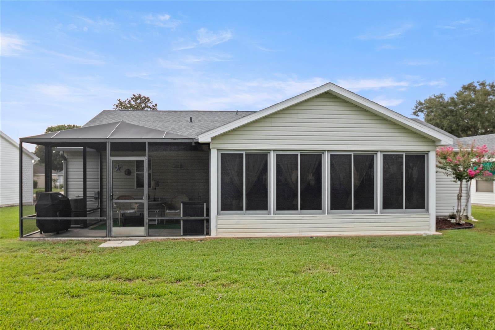 Large backyard - room for a pool. - 672 SAN PEDRO DR, THE VILLAGES