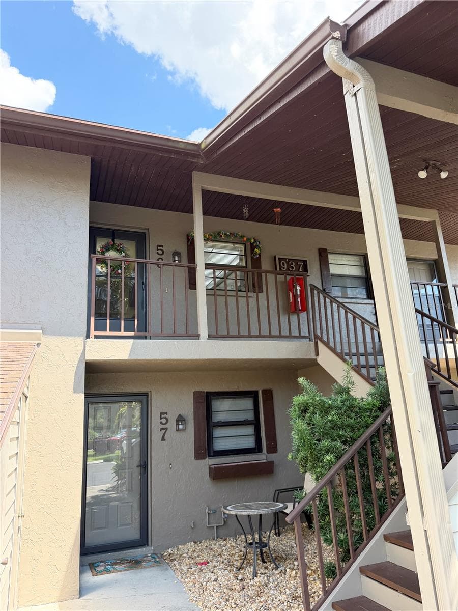 Condominium at 937 CAPRI ISLES BLVD #56, VENICE, photo 4 of 55