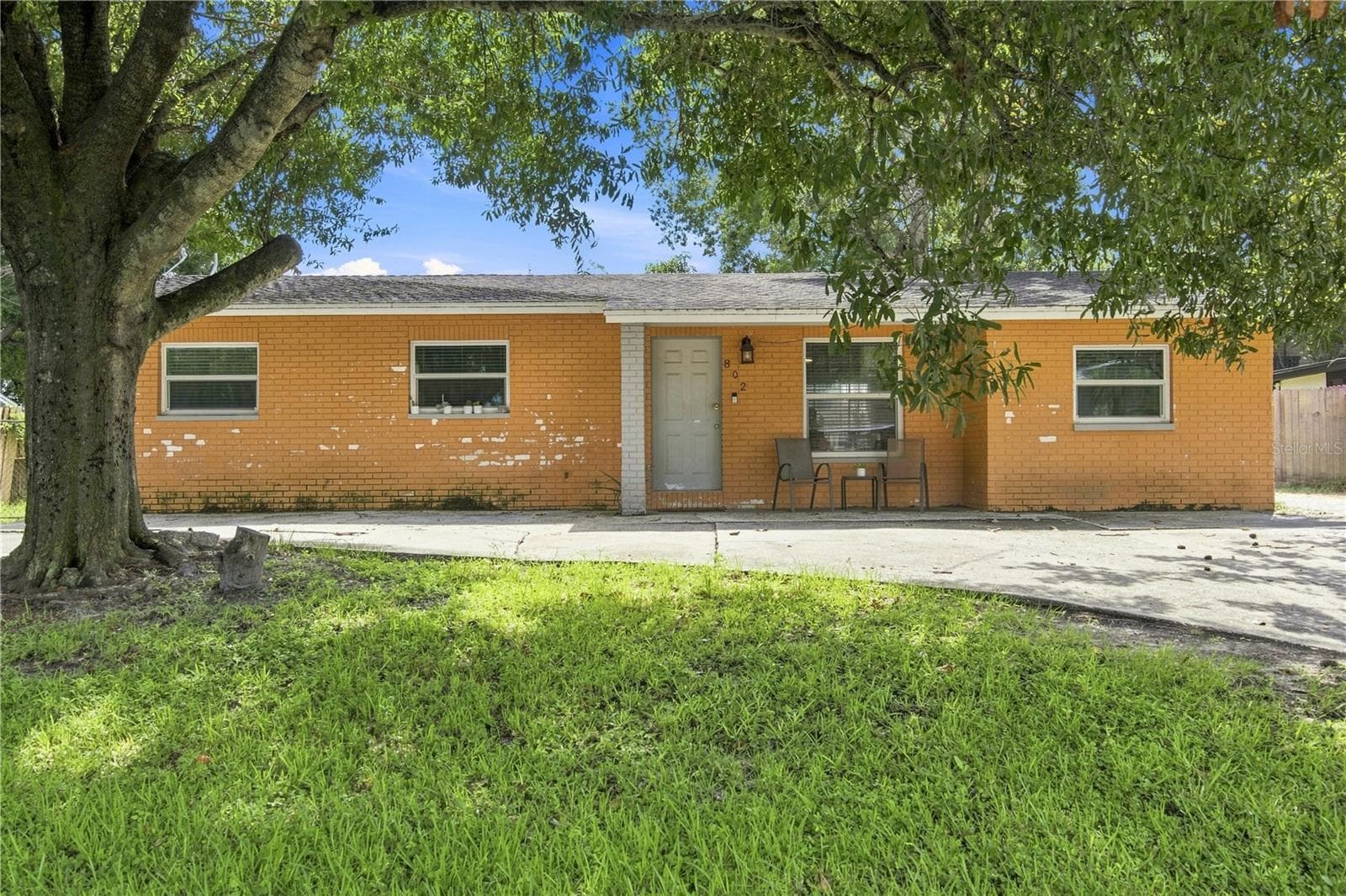 Single Family Residence at 802 PAPAYA DR, TAMPA, photo 15 of 40