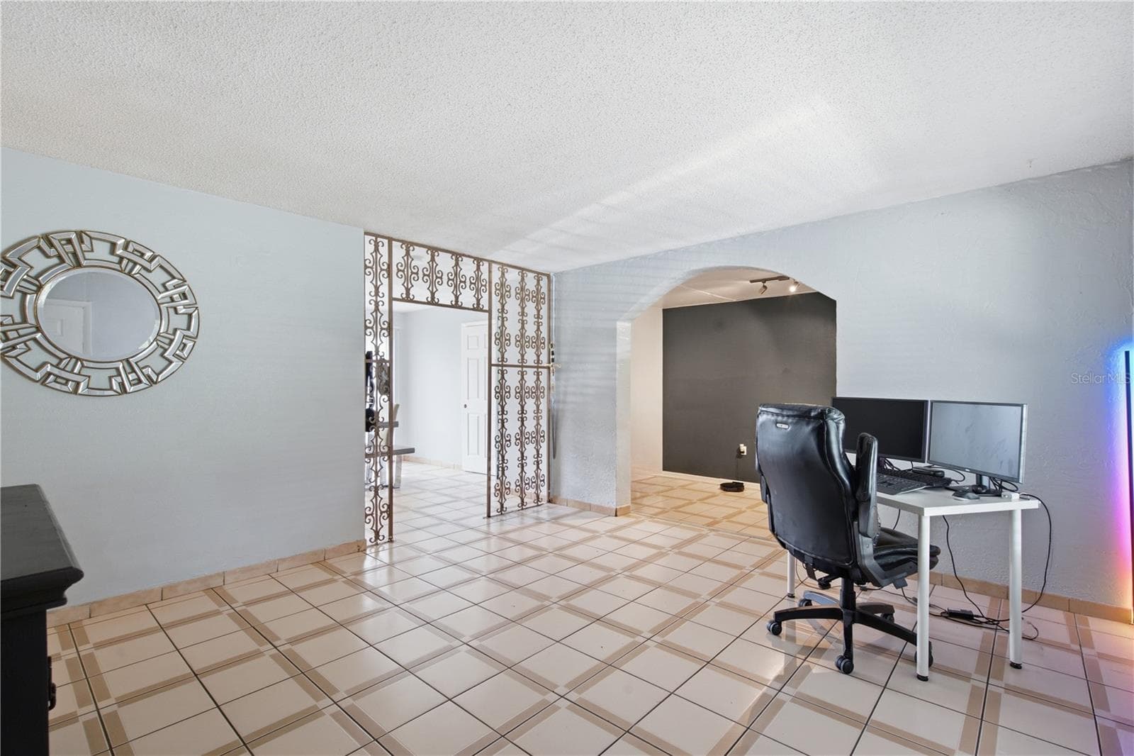 Single Family Residence at 802 PAPAYA DR, TAMPA, photo 40 of 40