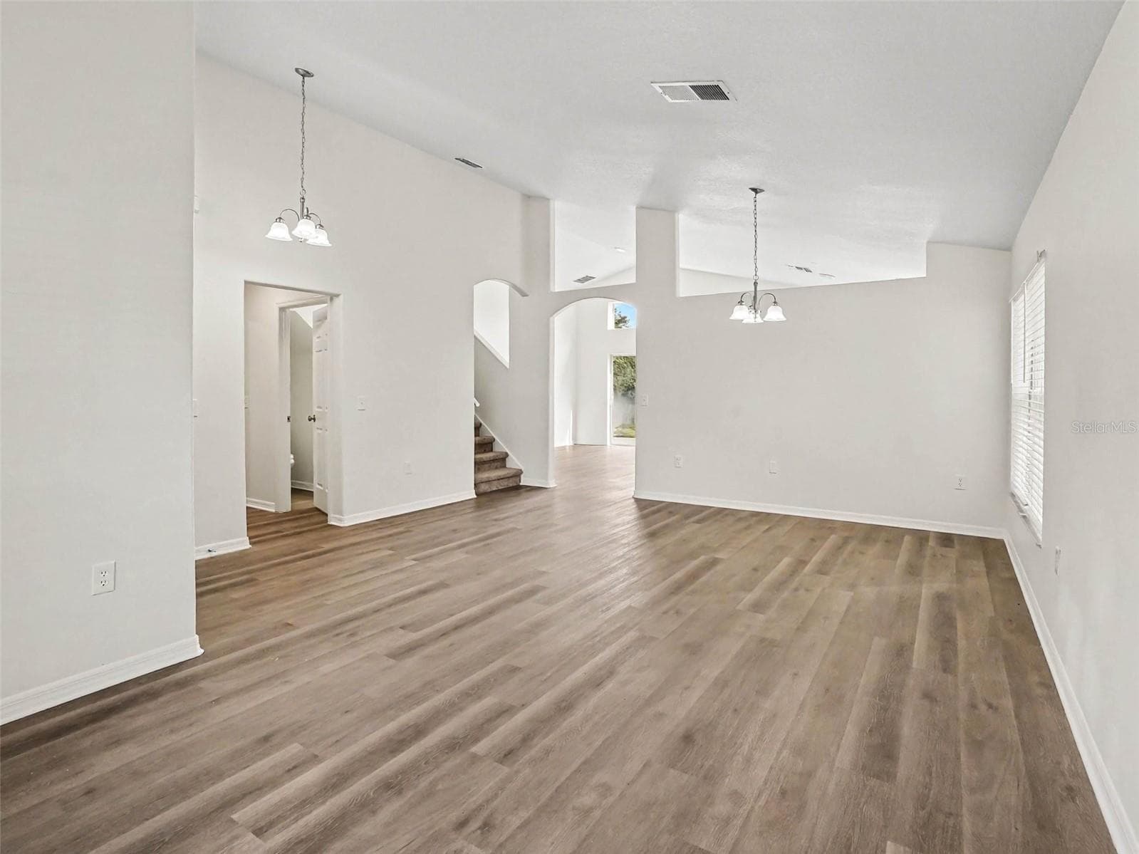 Single Family Residence at 145 ROSE HILL TRL, SANFORD, photo 4 of 19