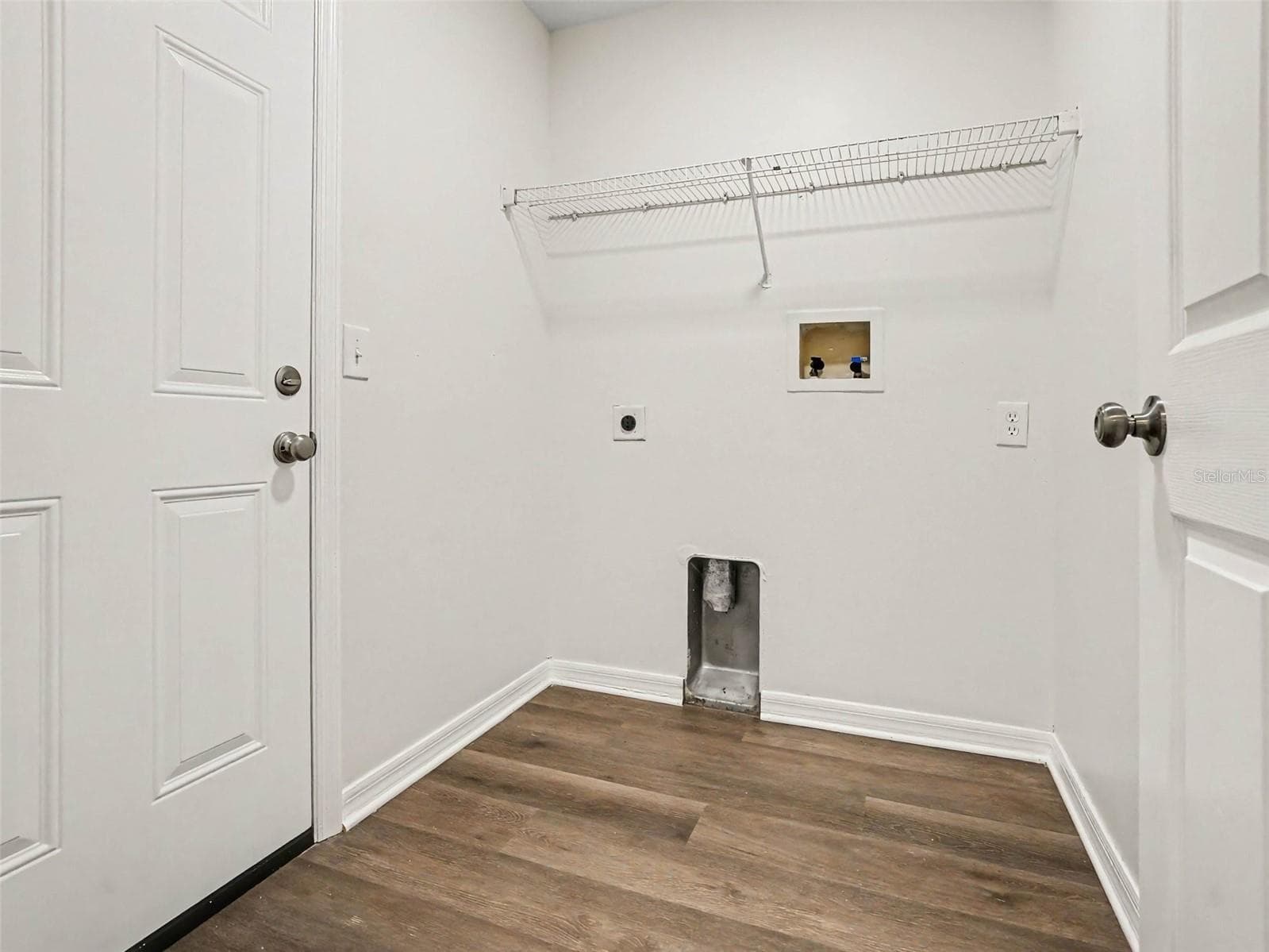 Single Family Residence at 145 ROSE HILL TRL, SANFORD, photo 15 of 19