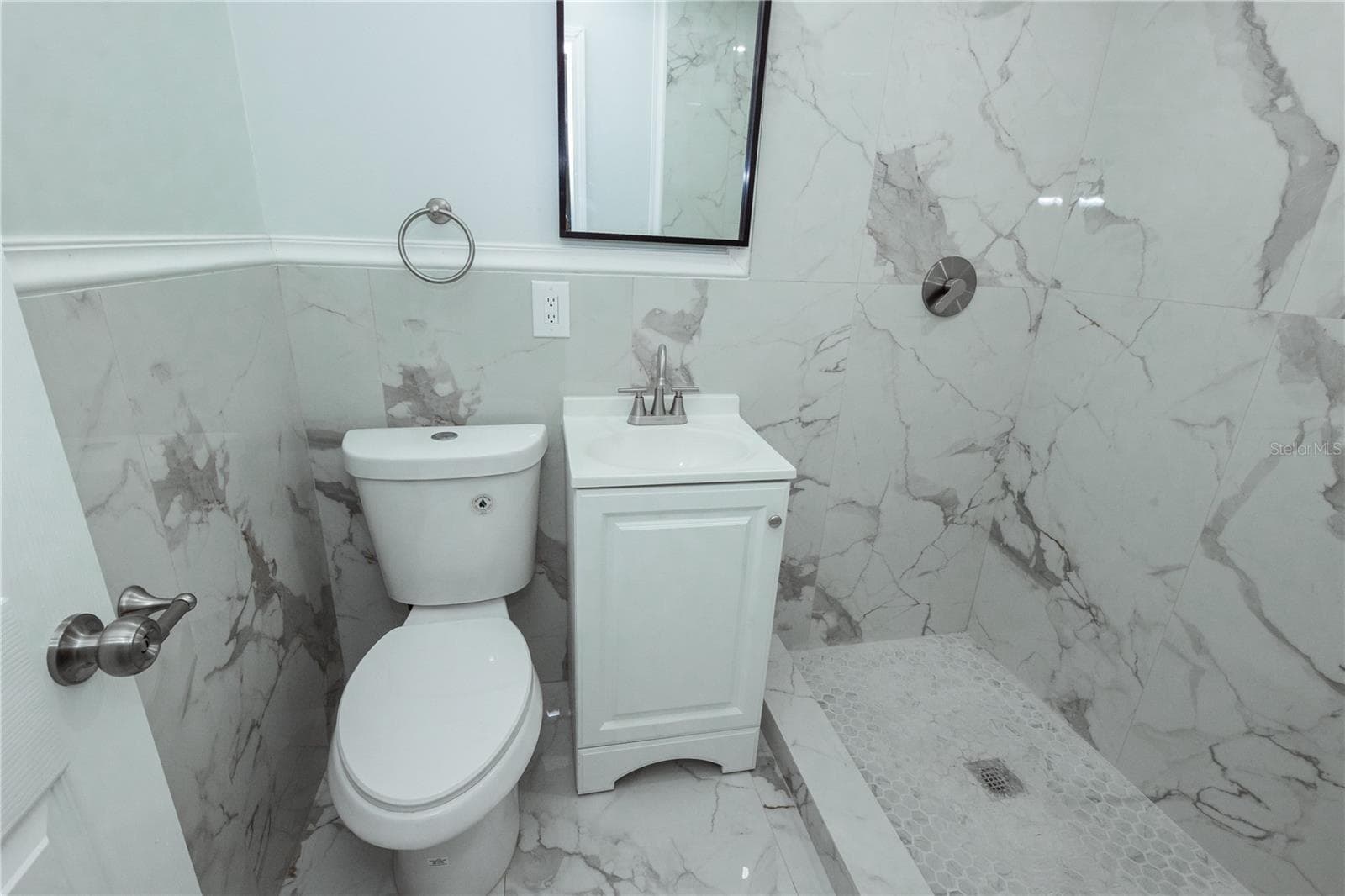 bathroom #2 - 8830 69TH ST N, PINELLAS PARK