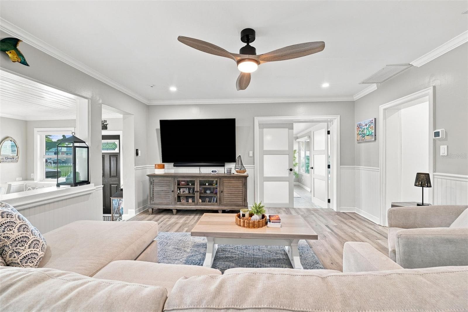 Single Family Residence at 2706 GULF BLVD, INDIAN ROCKS BEACH, photo 16 of 62