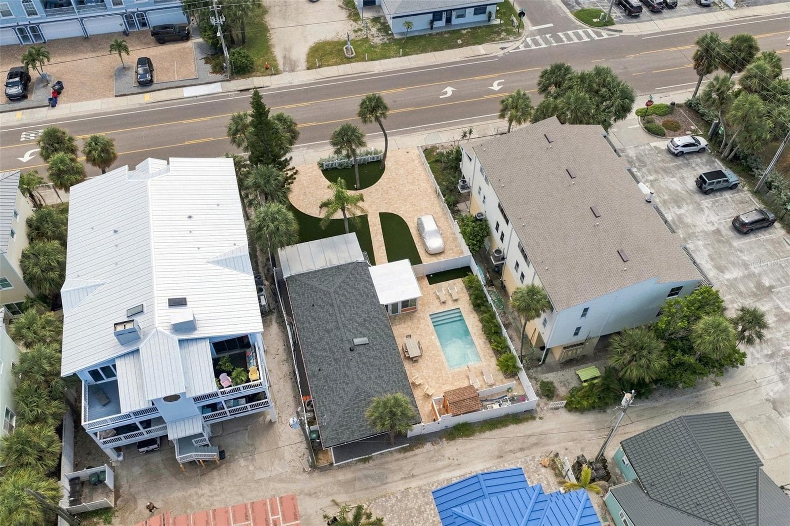 Single Family Residence at 2706 GULF BLVD, INDIAN ROCKS BEACH, photo 60 of 62