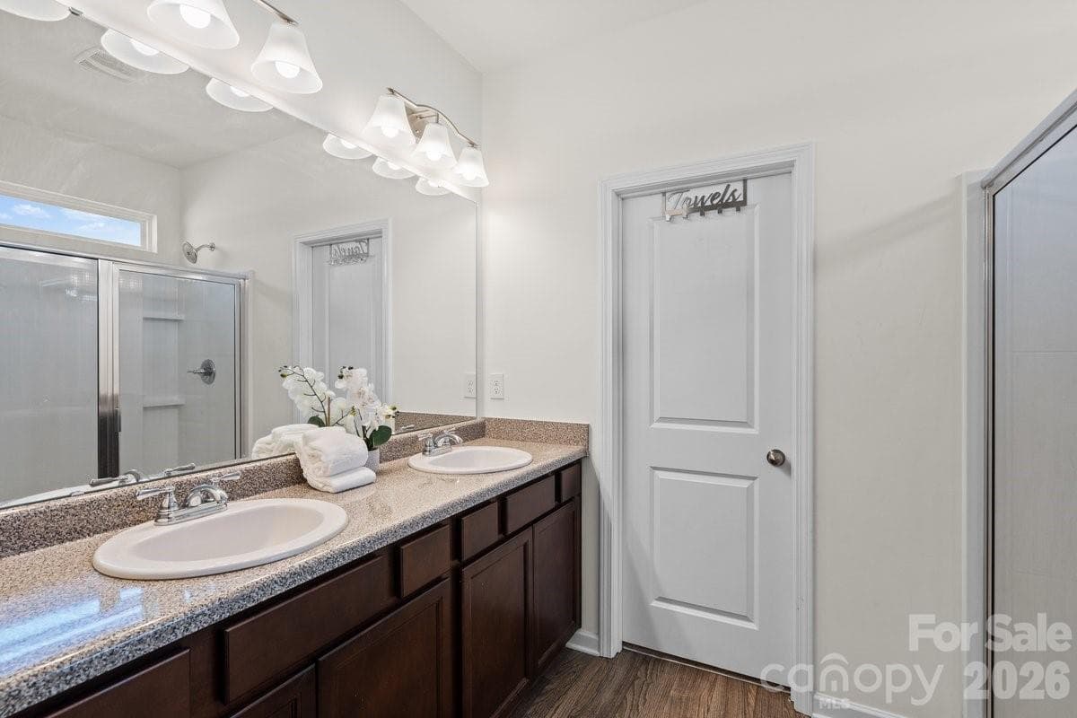 Single Family Residence at 9011 Evercrisp Lane, Charlotte, photo 23 of 31