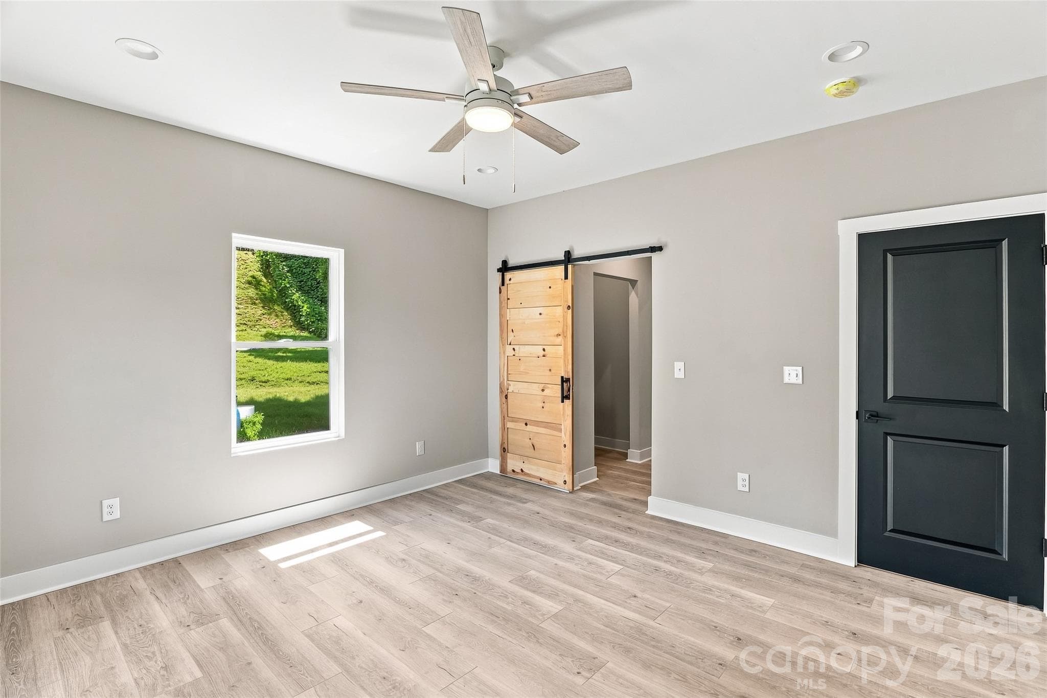 Primary bedroom suite closet and bathroom access - 156 Edwards Avenue, Swannanoa