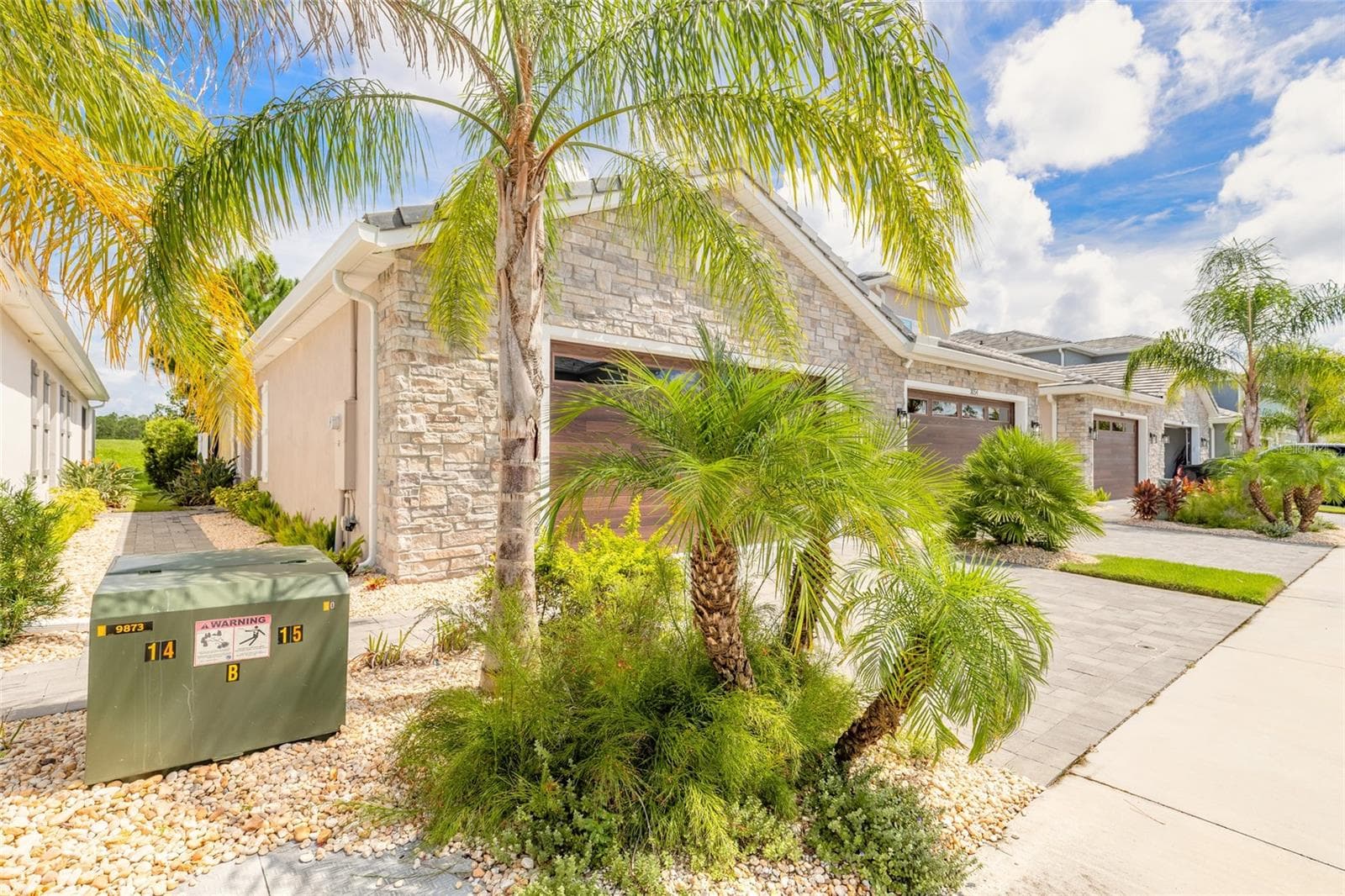 Townhouse at 3052 ISLES WAY, NEW SMYRNA BEACH, photo 2 of 36
