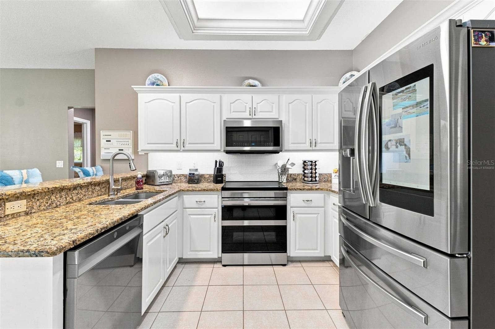 Kitchen - 10261 WOODLAND WATERS BLVD, WEEKI WACHEE