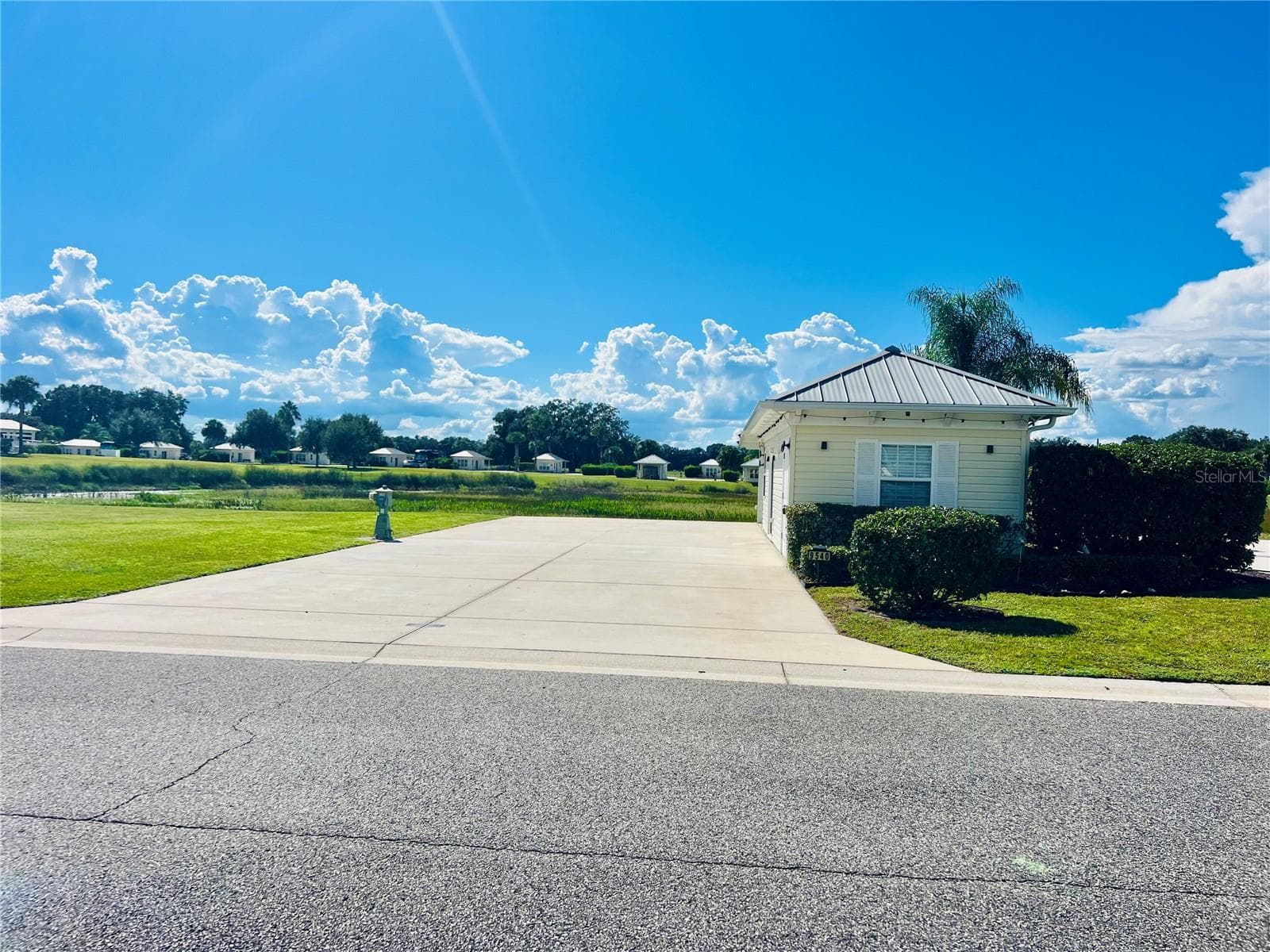 9540 SE 49TH TER
