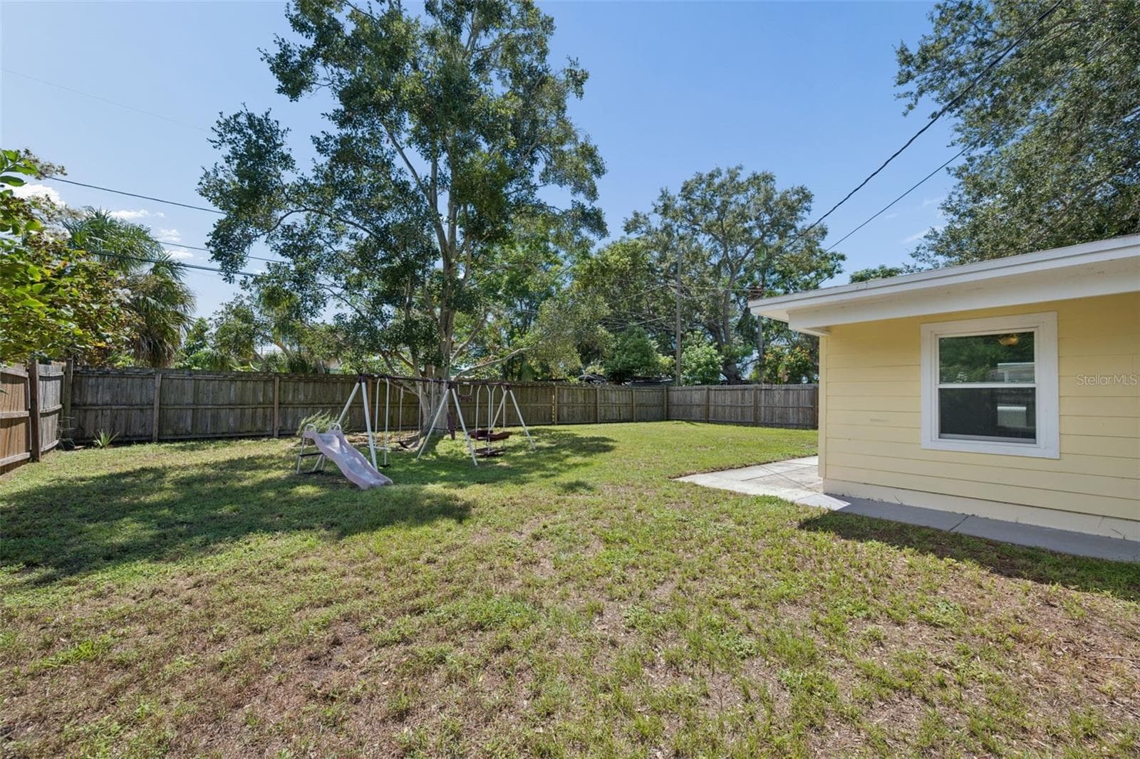 Single Family Residence at 629 LEXINGTON ST, DUNEDIN, photo 40 of 61