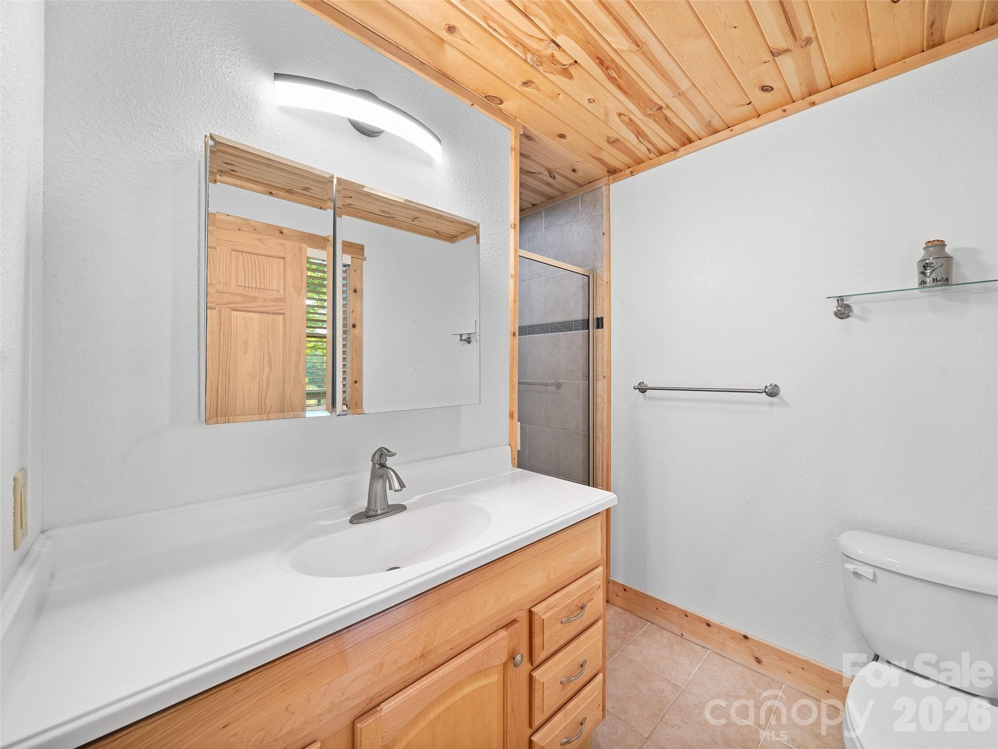Single Family Residence at 73 Oak Ridge Court, Mars Hill, photo 14 of 44