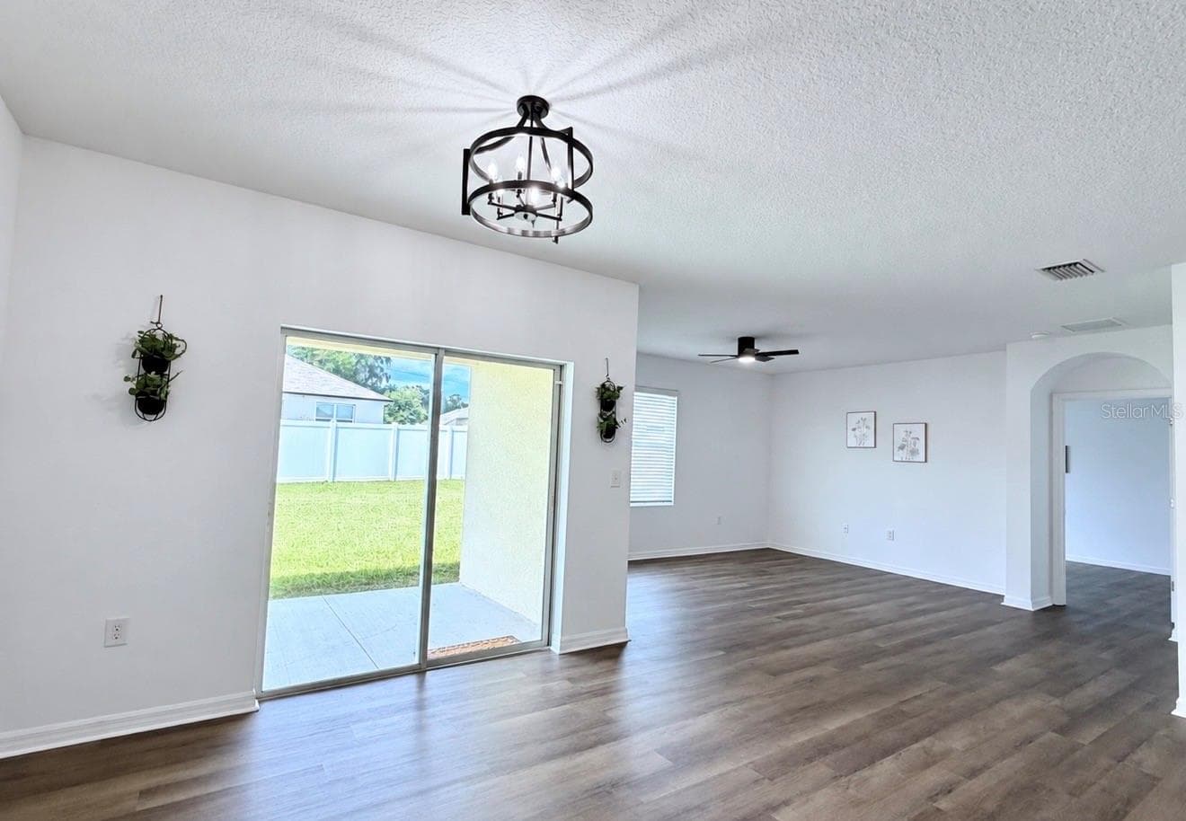 Single Family Residence at 4275 NE 31ST ST, OCALA, photo 5 of 25