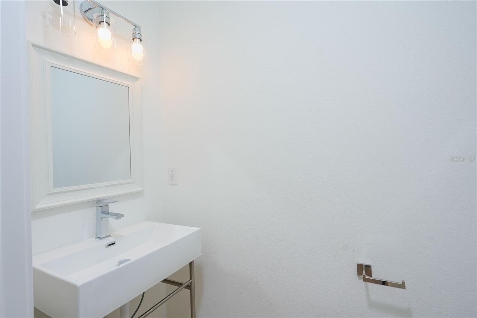 Half Bath - 17460 MACASSAR RD, WEEKI WACHEE