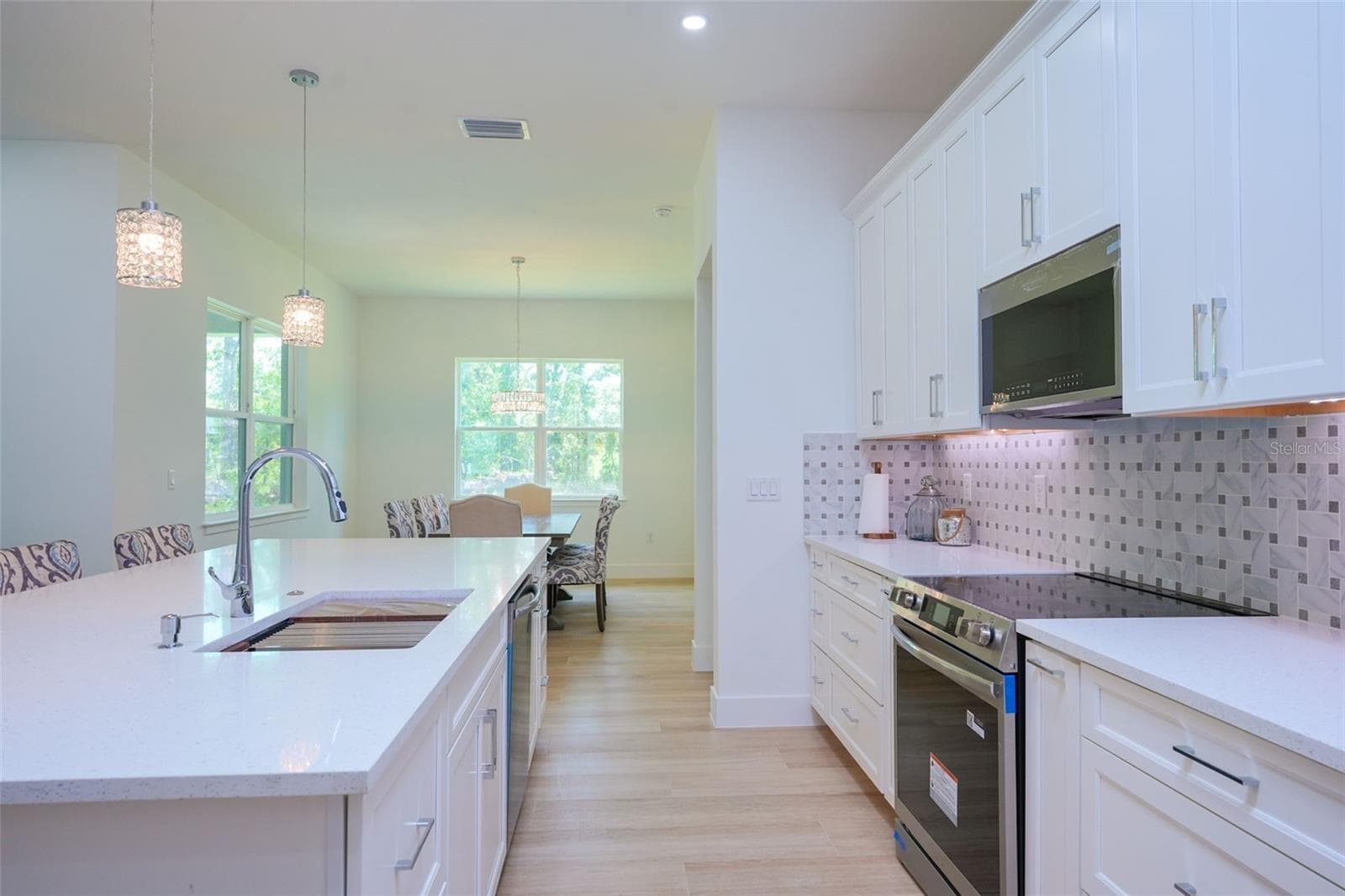 Kitchen/Dining - 17460 MACASSAR RD, WEEKI WACHEE