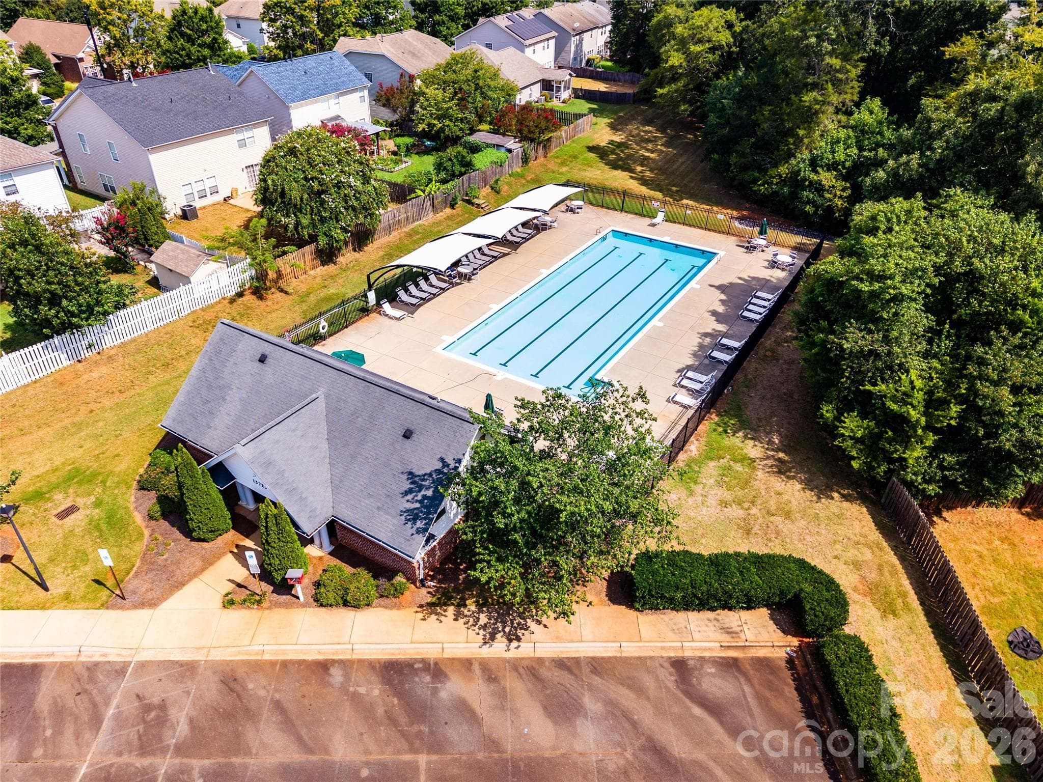 A neighborhood poo and HOA under $300 ANNUALLY - 13310 Pontchatrain Avenue, Charlotte