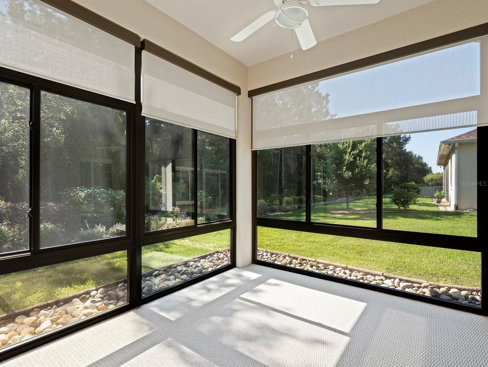 Enclosed lanai 2 - 8348 BRIDGEPORT BAY CIR, MOUNT DORA