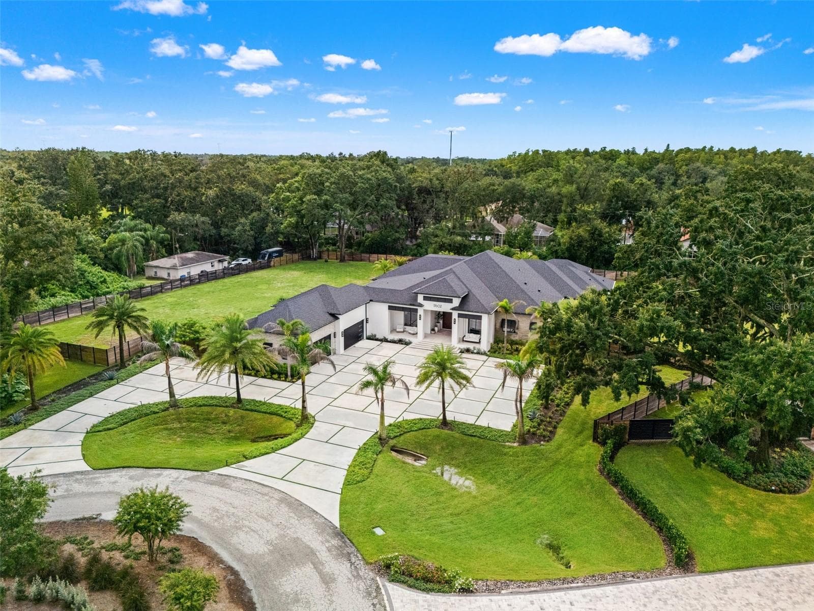Single Family Residence at 17602 GRANDE ESTATES PL, LUTZ, photo 80 of 86