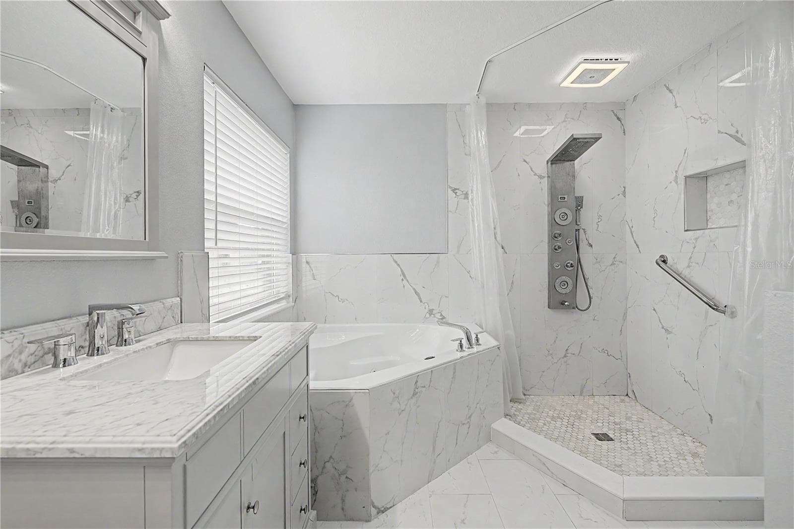 Single Family Residence at 212 ARBOR WOODS CIR, OLDSMAR, photo 20 of 52