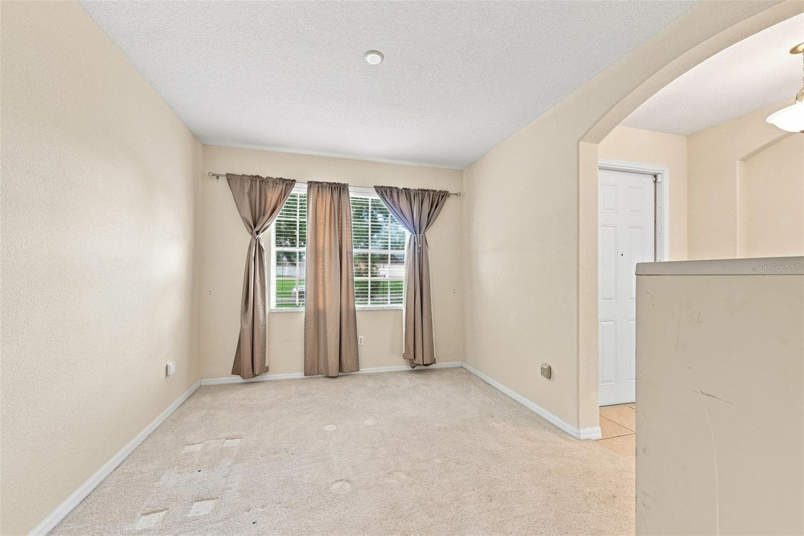 Single Family Residence at 4469 STONEY RIVER DR, MULBERRY, photo 7 of 44