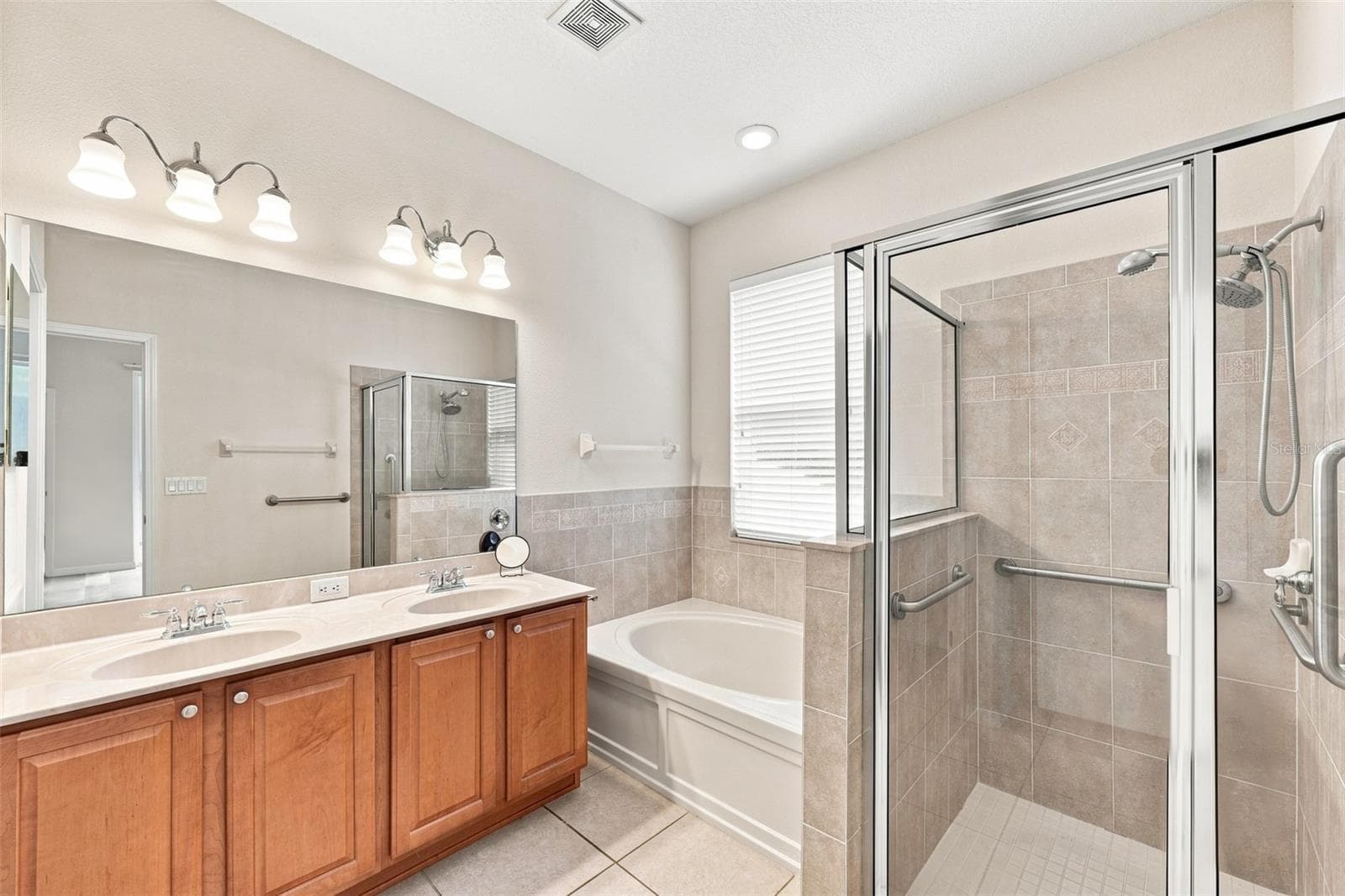 Single Family Residence at 4469 STONEY RIVER DR, MULBERRY, photo 20 of 44