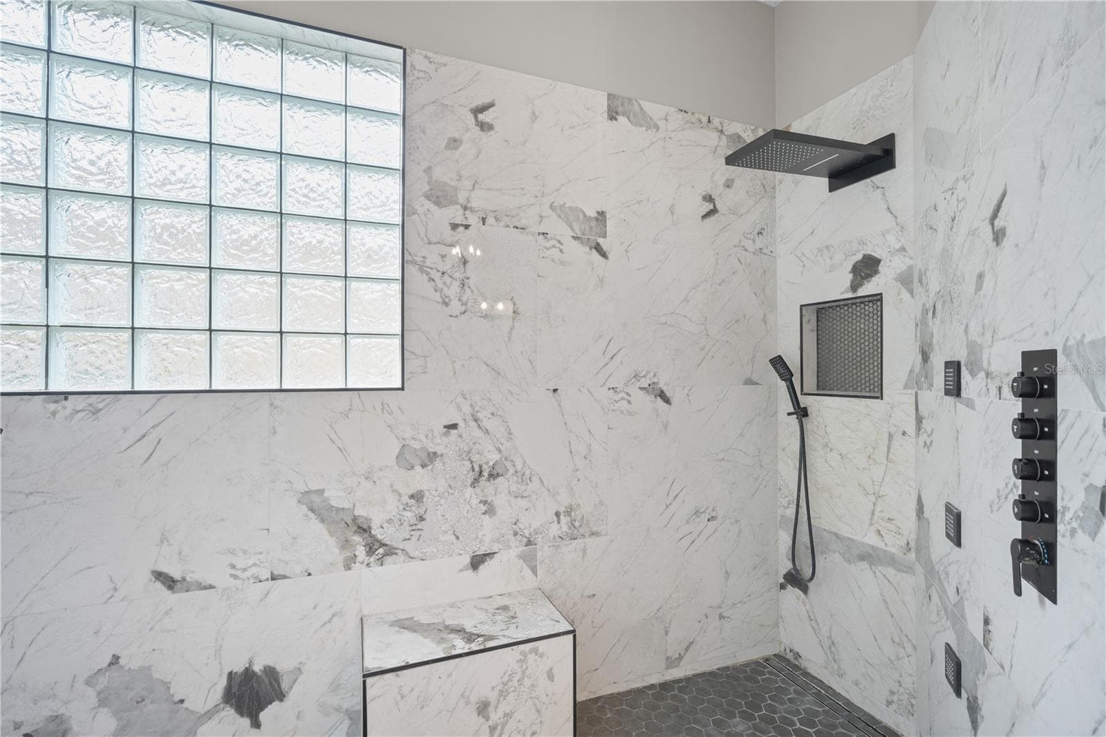 Primary shower - 10169 MARSH PINE CIR, ORLANDO