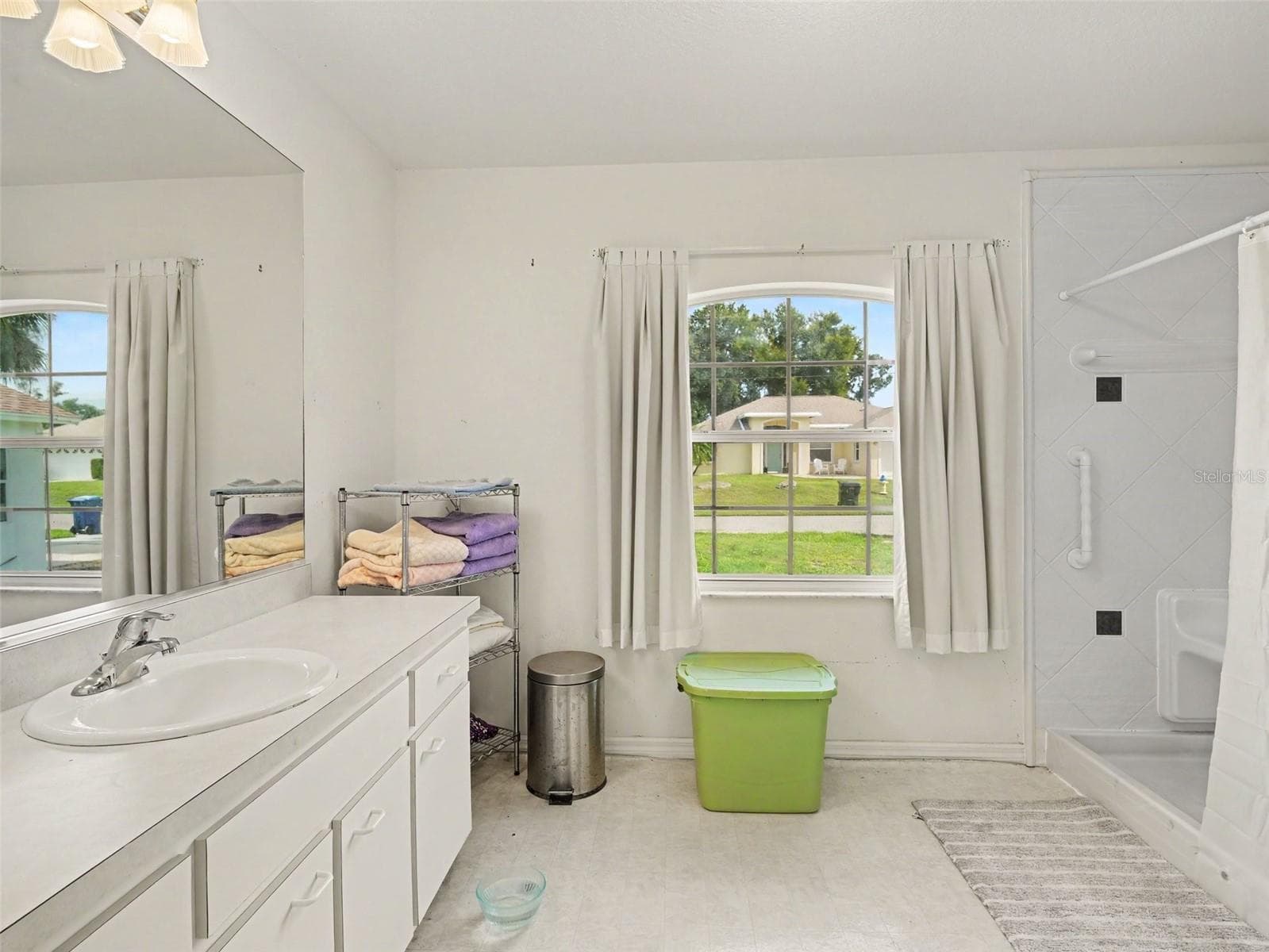 Single Family Residence at 1848 MOVA ST, SARASOTA, photo 15 of 32
