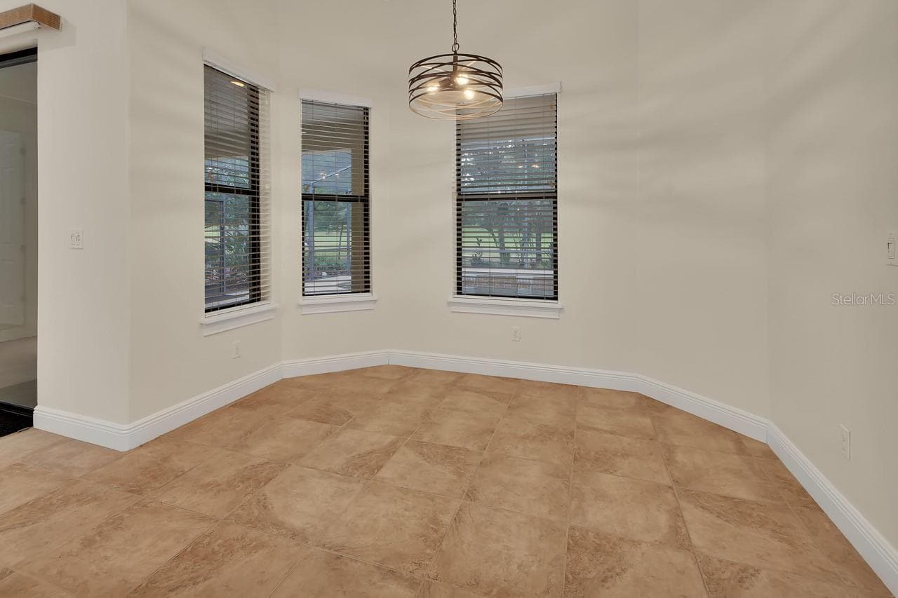 Breakfast nook - 502 VICTORIA HILLS DR, DELAND