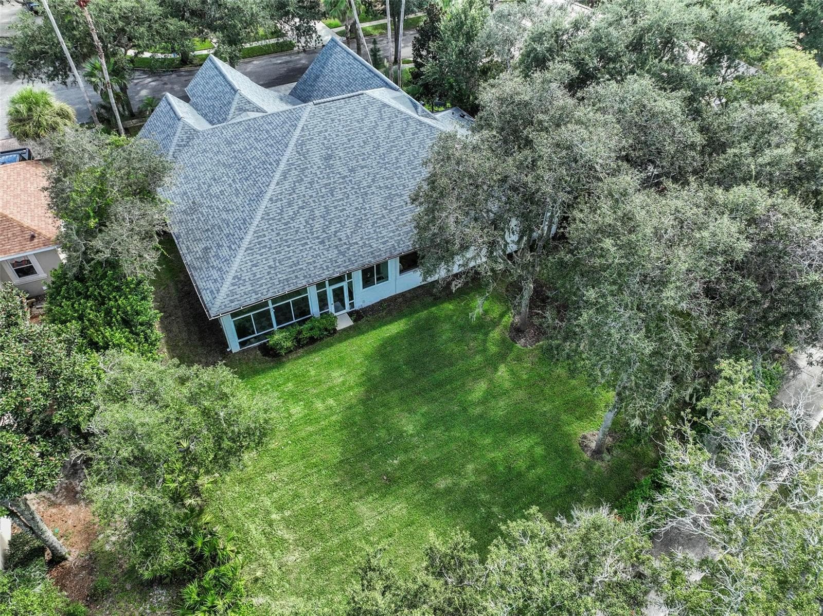 View of Gorgeous backyard - 17 GRANDVIEW DR, PALM COAST