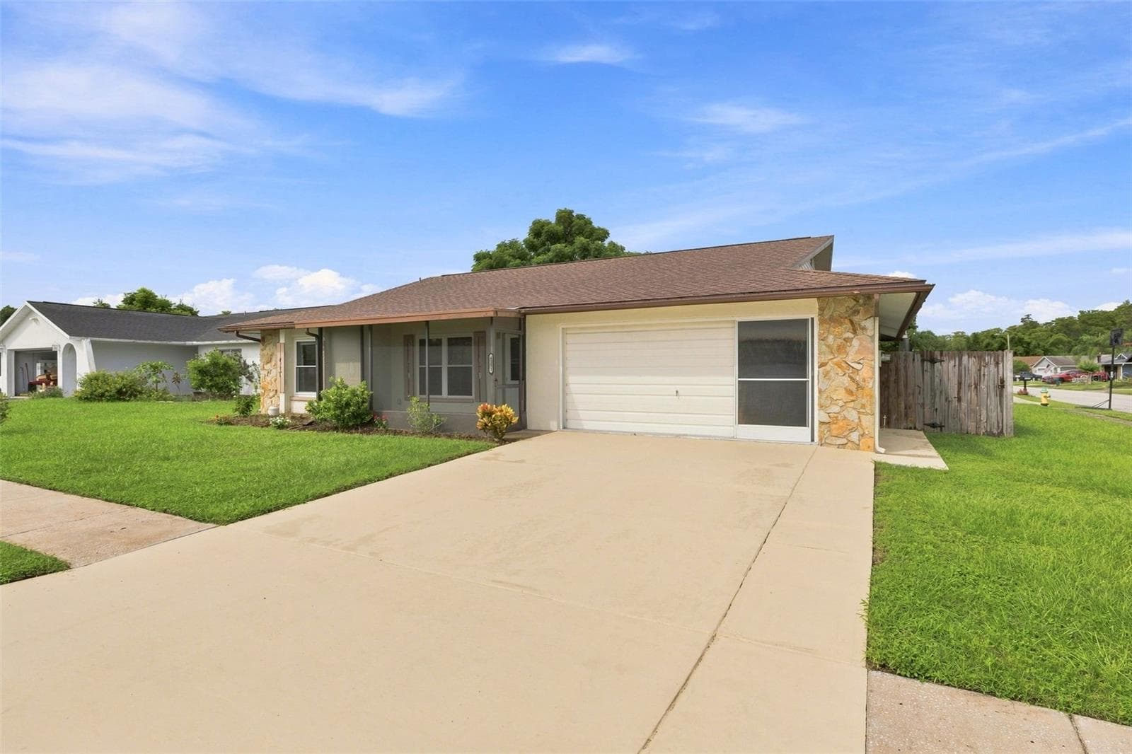 4331 SWALLOWTAIL DR