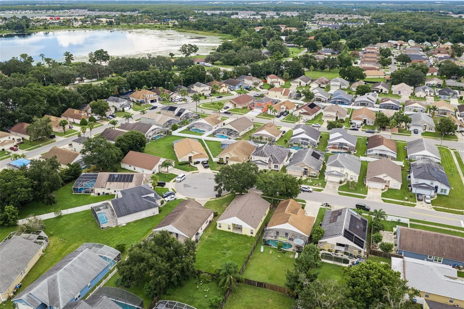 Single Family Residence at 2611 BROOKSHIRE CT, KISSIMMEE, photo 56 of 66