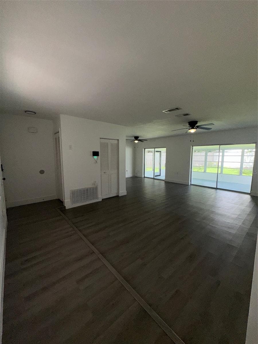 Single Family Residence at 4211 SW 145TH PLACE RD, OCALA, photo 5 of 16