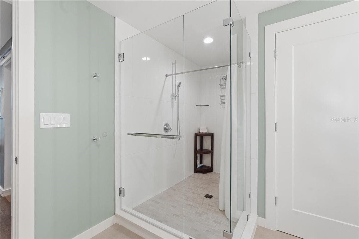 Condominium at 920 N OSCEOLA AVE #605, CLEARWATER, photo 30 of 64