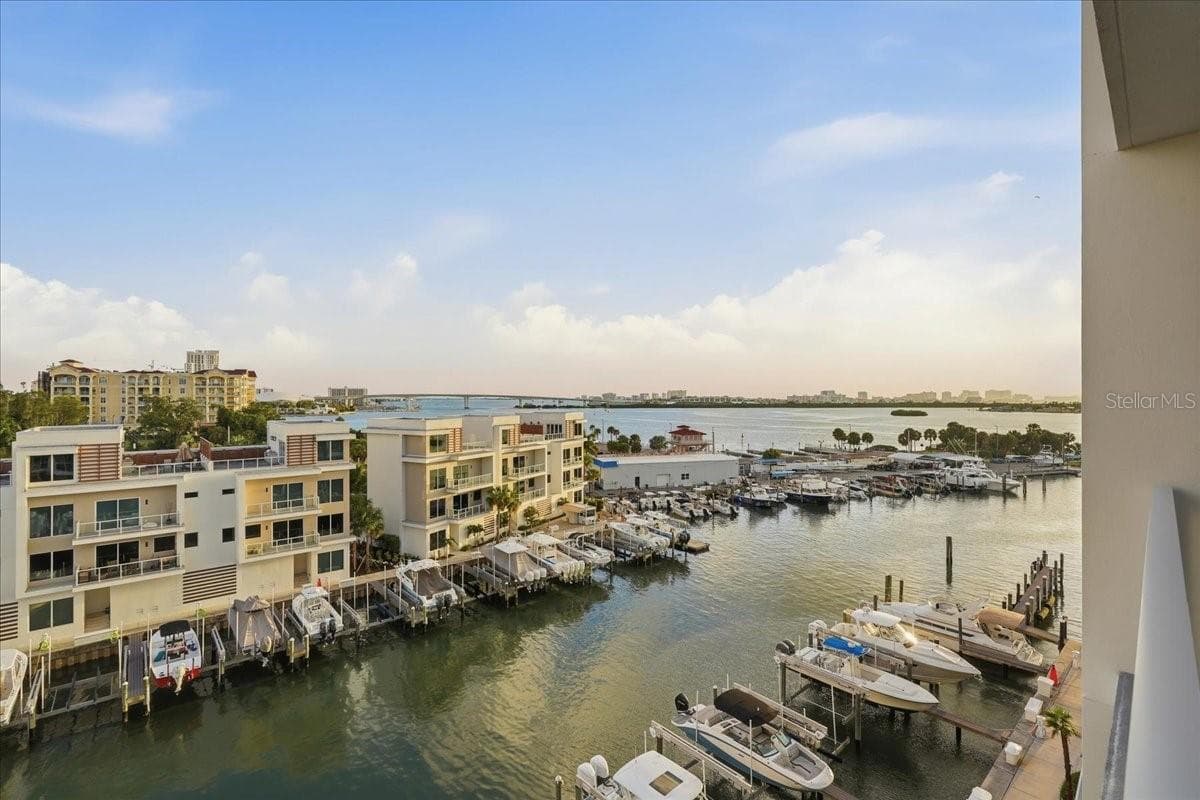 Condominium at 920 N OSCEOLA AVE #605, CLEARWATER, photo 41 of 64