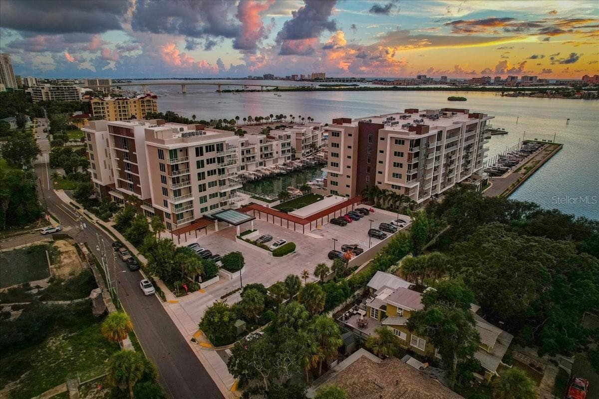 Condominium at 920 N OSCEOLA AVE #605, CLEARWATER, photo 46 of 64