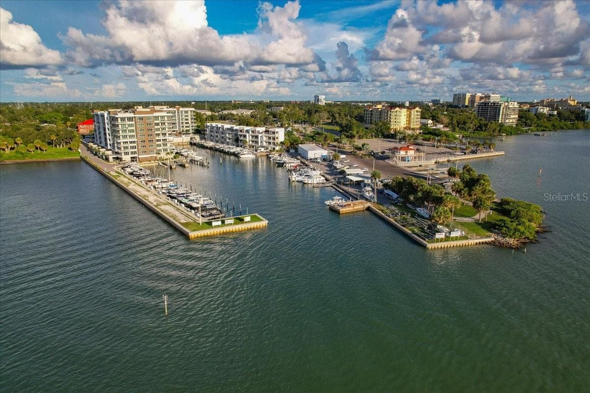 Condominium at 920 N OSCEOLA AVE #605, CLEARWATER, photo 55 of 64