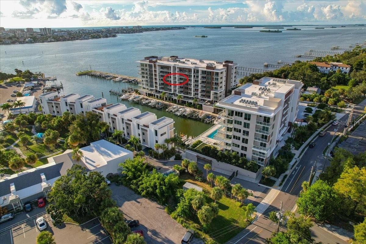 Condominium at 920 N OSCEOLA AVE #605, CLEARWATER, photo 59 of 64