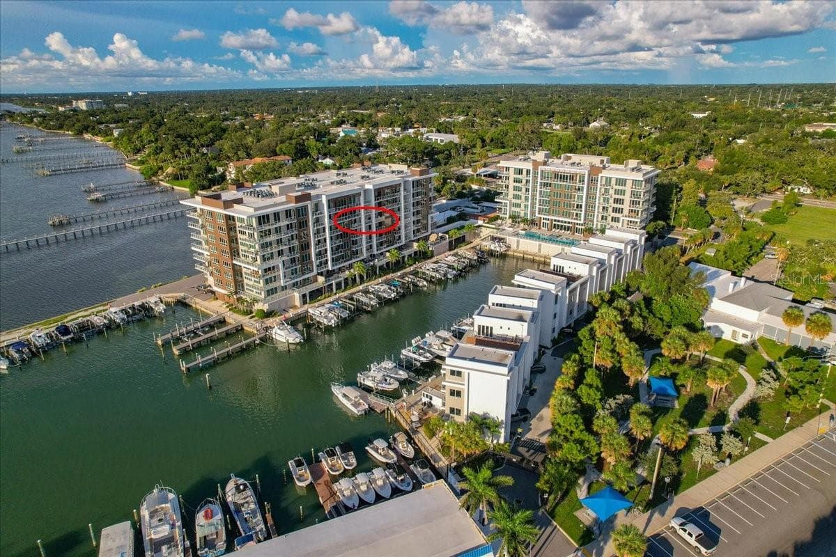 Condominium at 920 N OSCEOLA AVE #605, CLEARWATER, photo 60 of 64