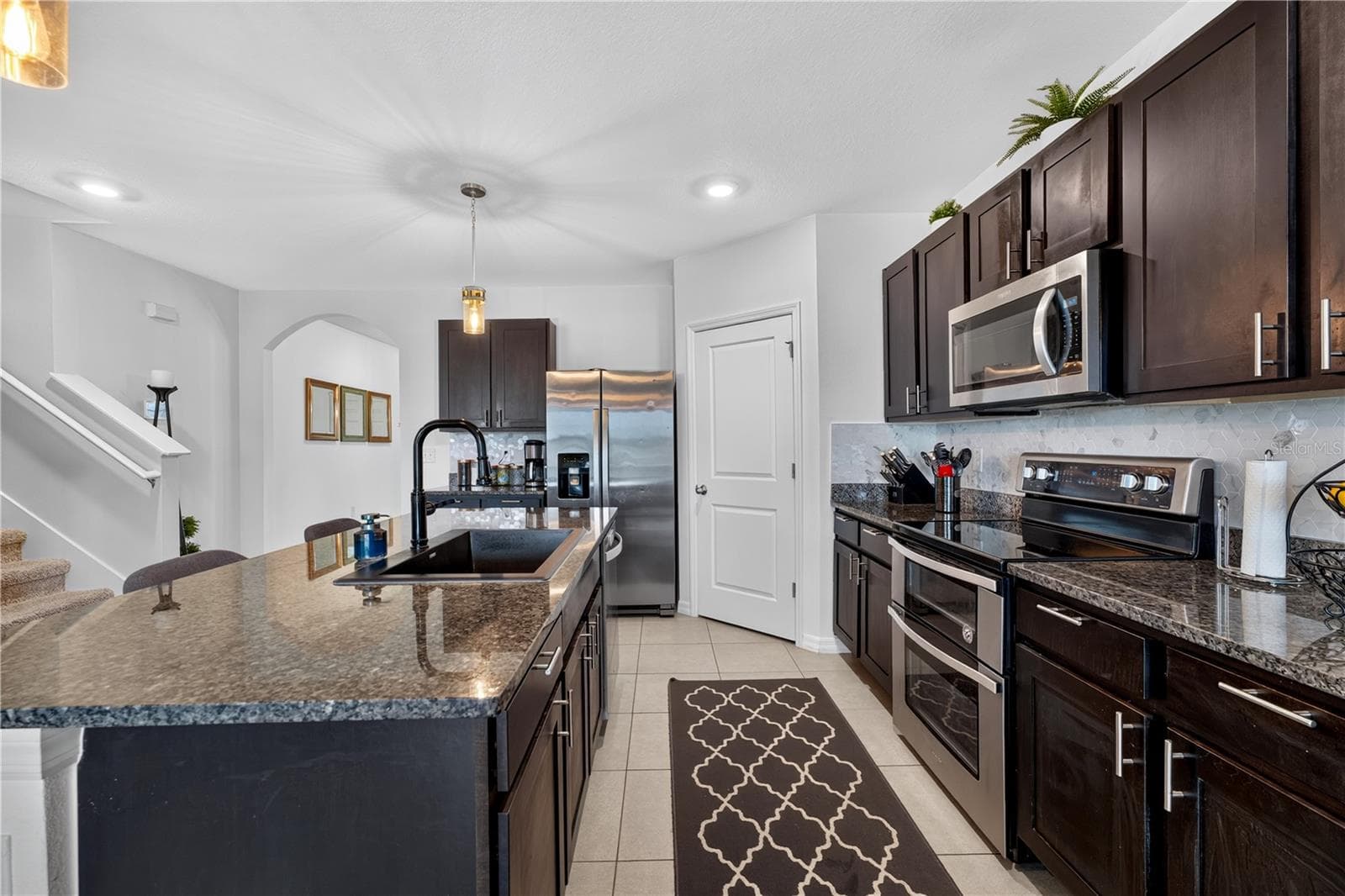 Single Family Residence at 3072 STORYBROOK PRESERVE DR, ODESSA, photo 4 of 41