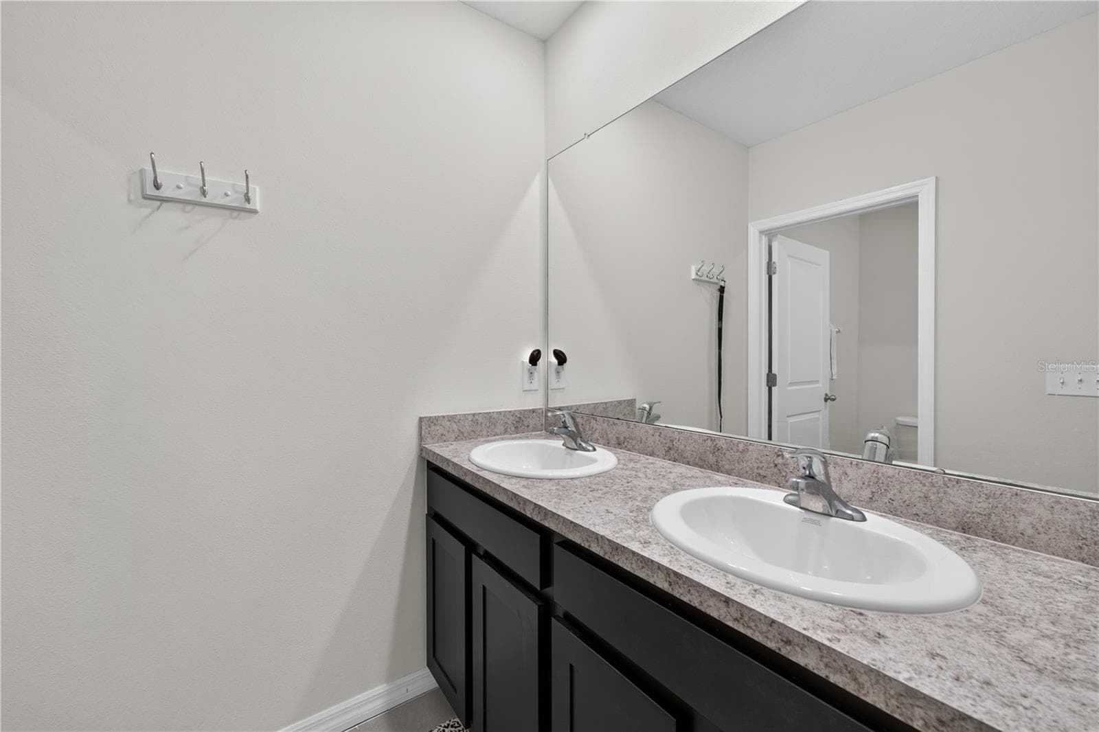 Single Family Residence at 3072 STORYBROOK PRESERVE DR, ODESSA, photo 23 of 41