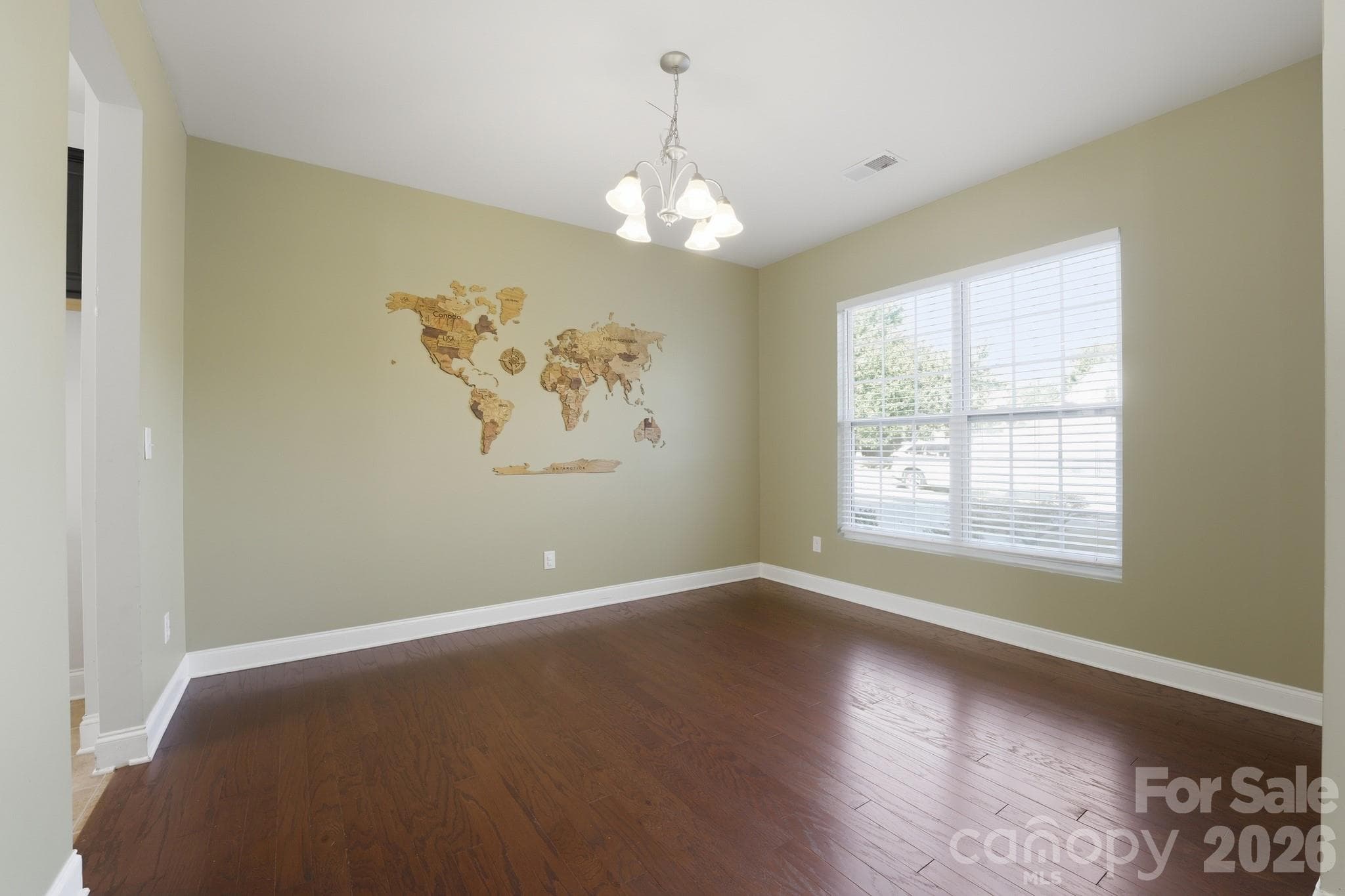 Single Family Residence at 284 Oakbourne Lane, Rock Hill, photo 7 of 26