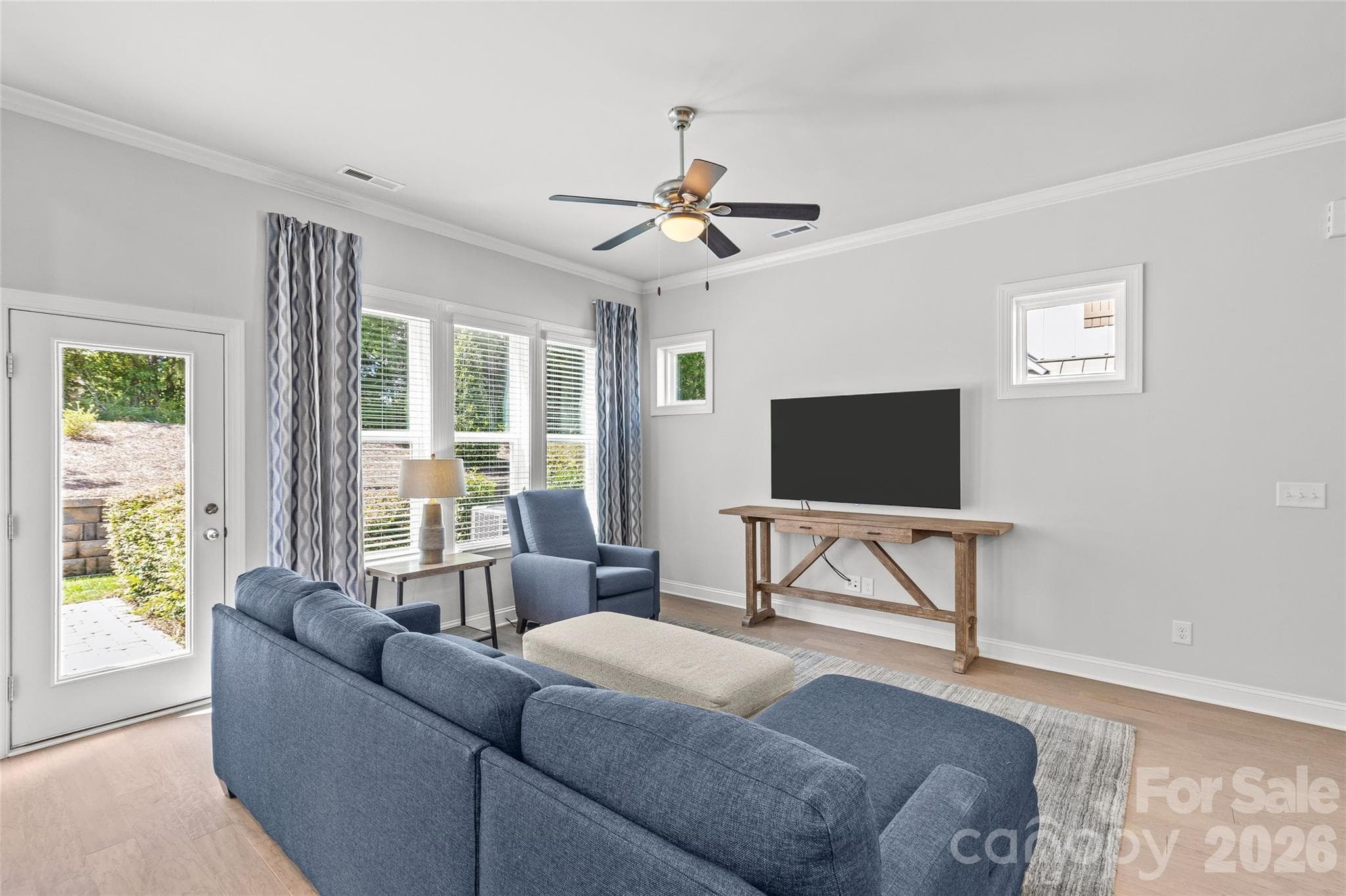 Living Room - 10702 Endhaven Village Drive, Charlotte