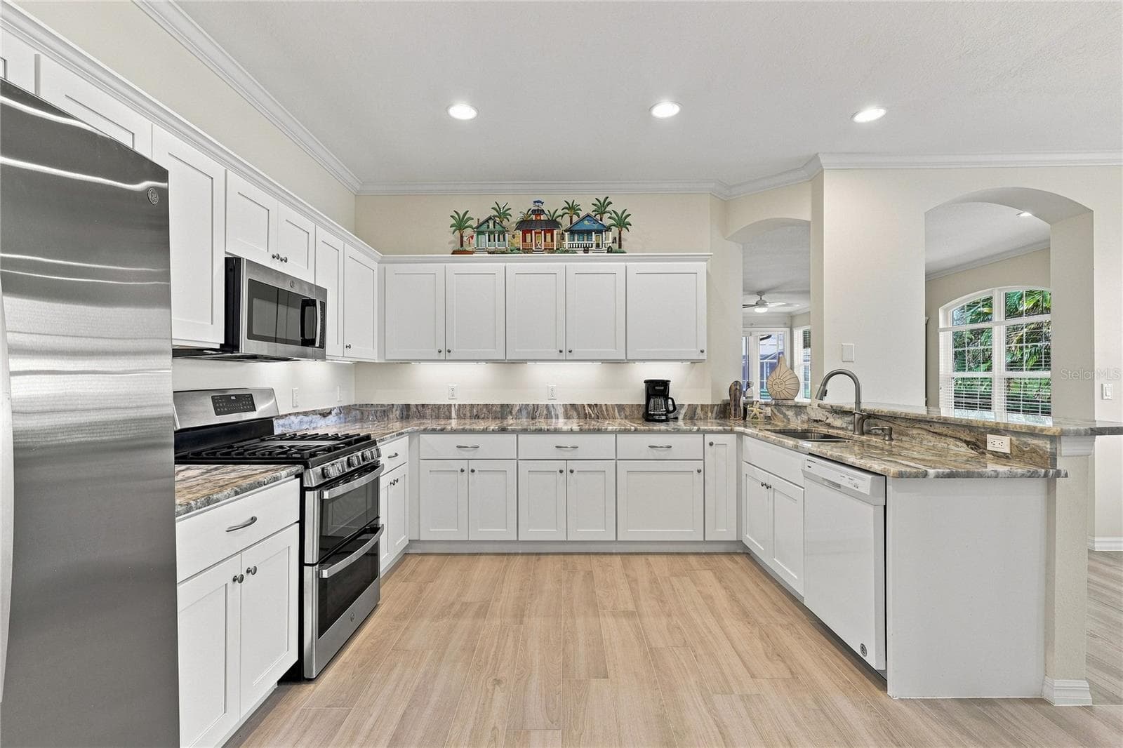 Villa at 4350 WHISPERING OAKS DR, NORTH PORT, photo 20 of 65